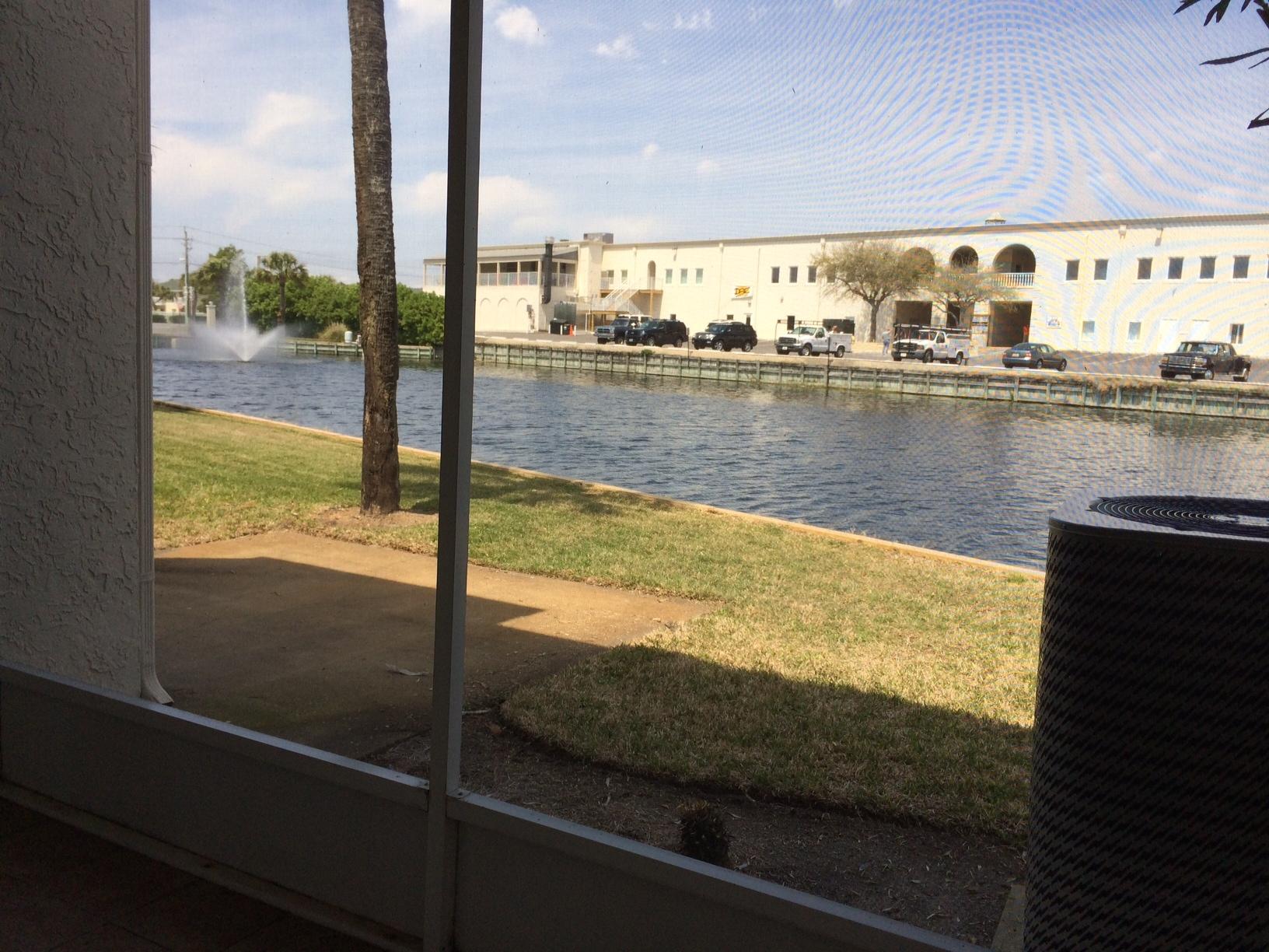 SHORELINE TOWERS 4 - Residential