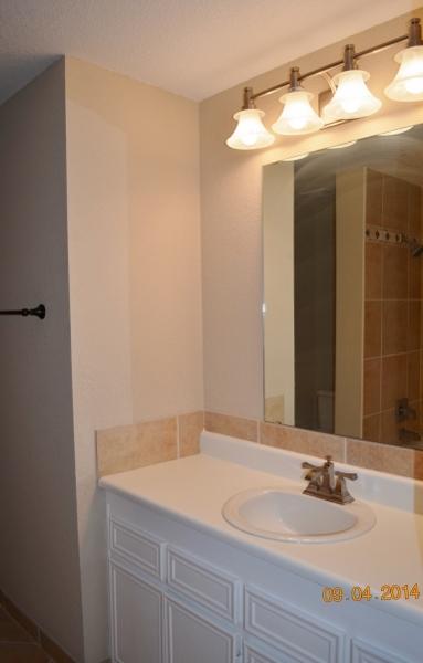 SHORELINE TOWERS 4 - Residential