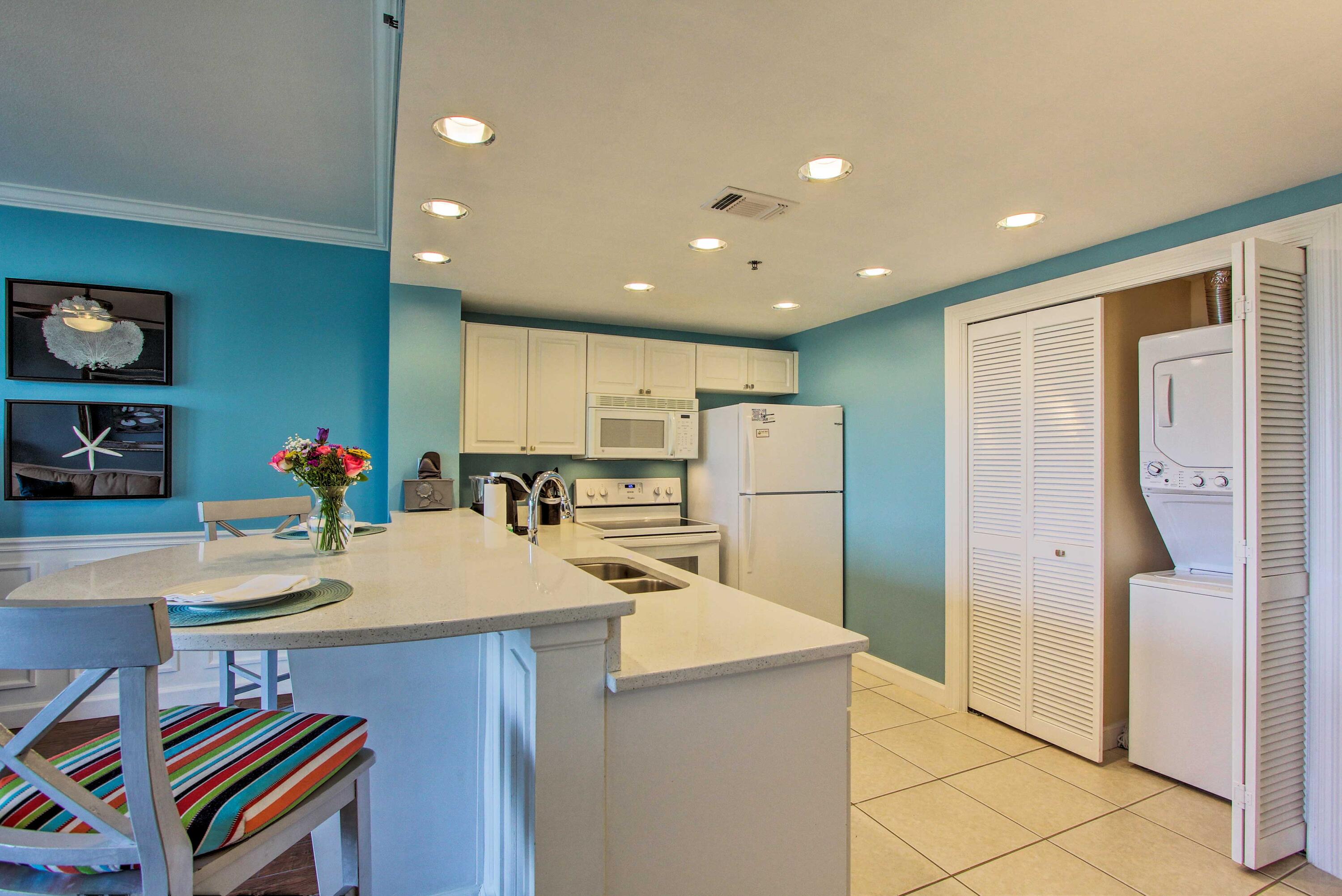 STERLING SHORES - Residential