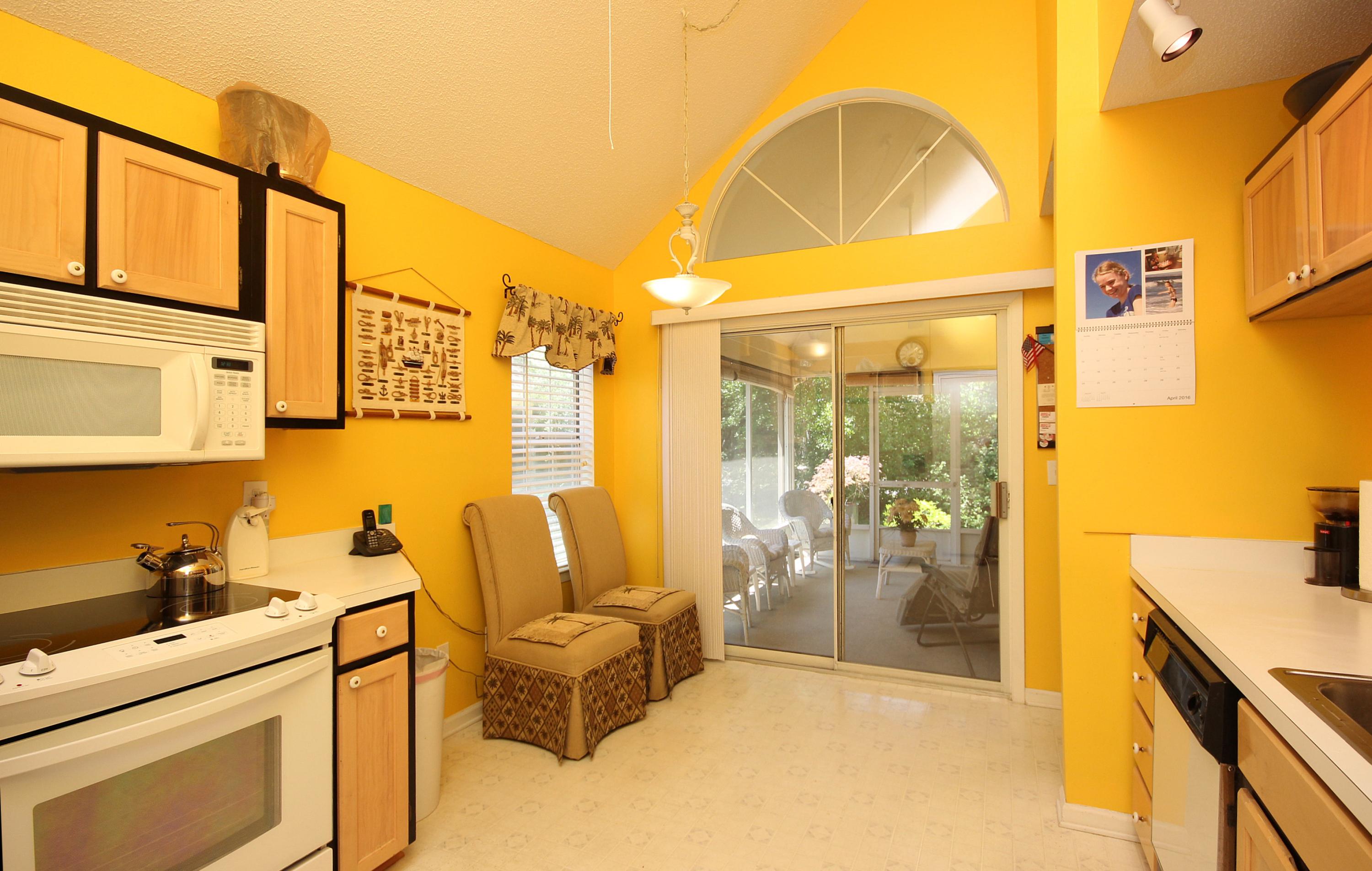 FAIRWAY LAKES PH 1 - Residential