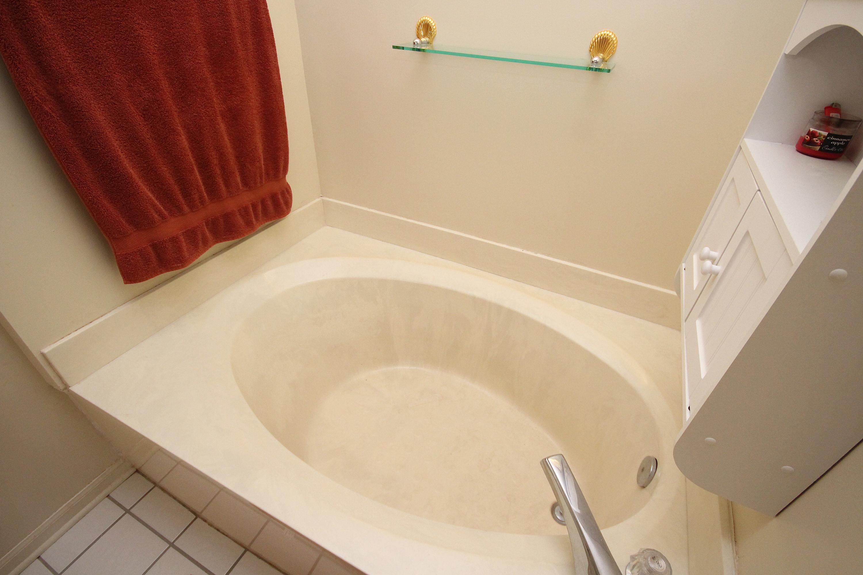 FAIRWAY LAKES PH 1 - Residential