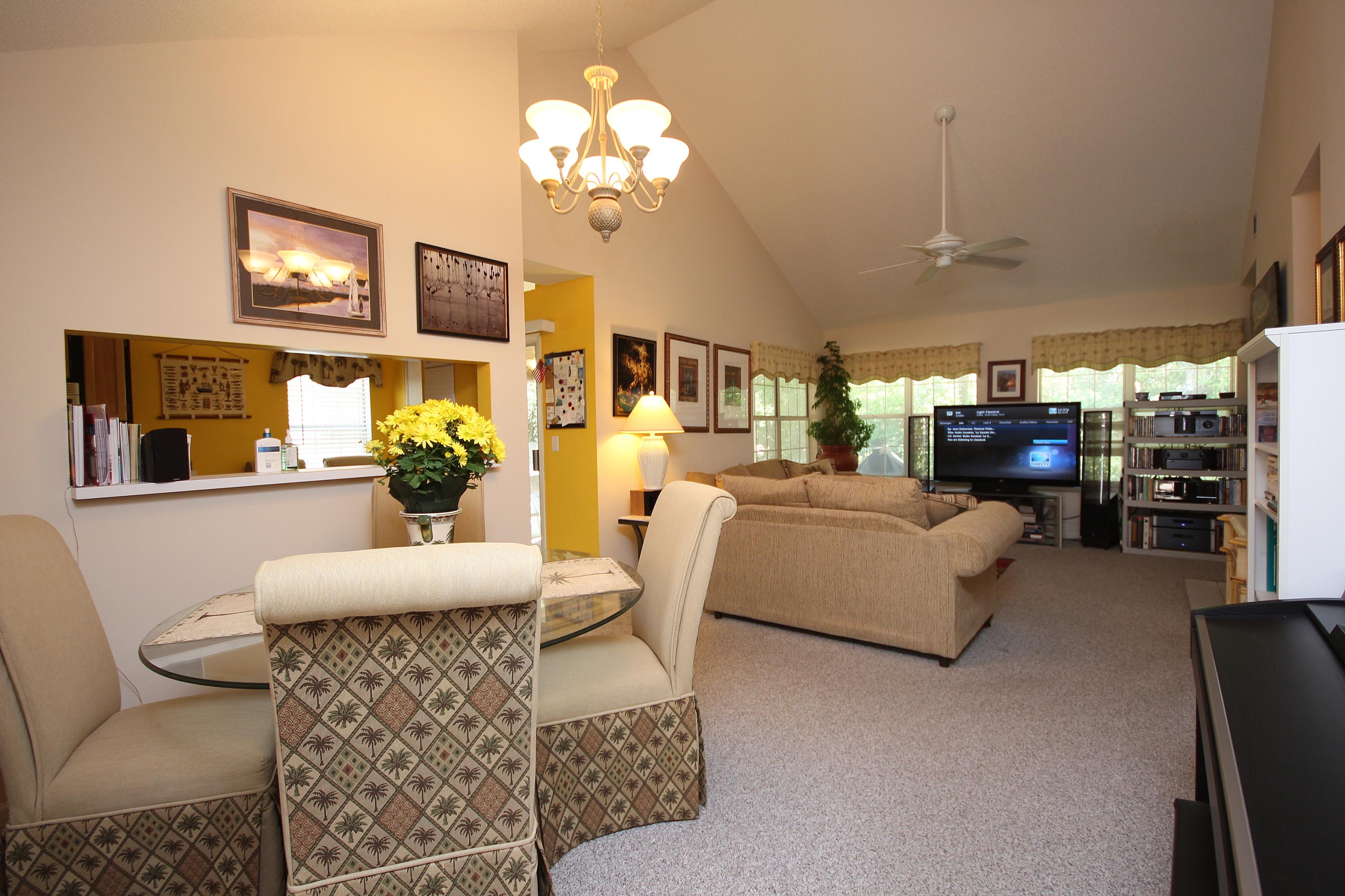 FAIRWAY LAKES PH 1 - Residential