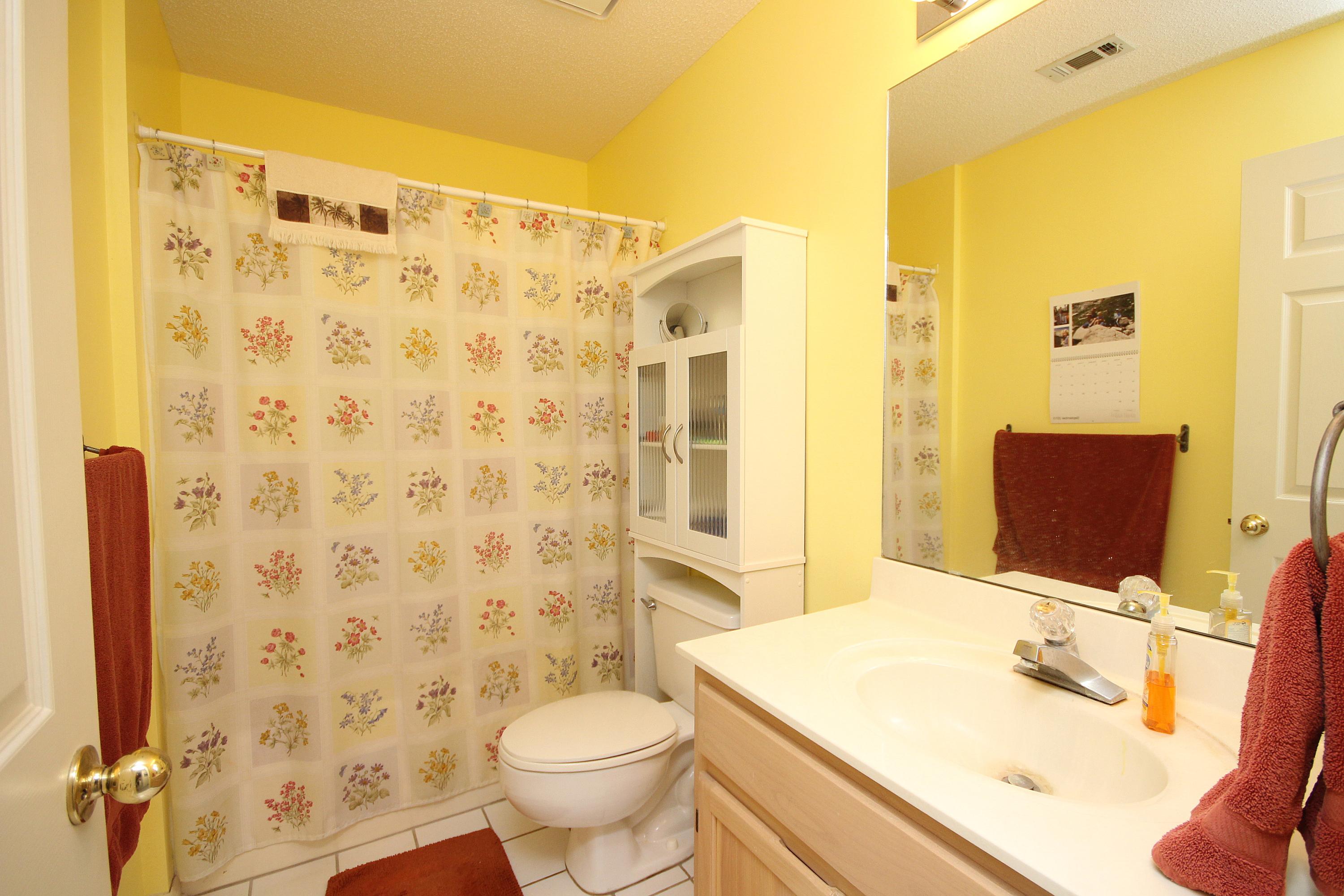 FAIRWAY LAKES PH 1 - Residential