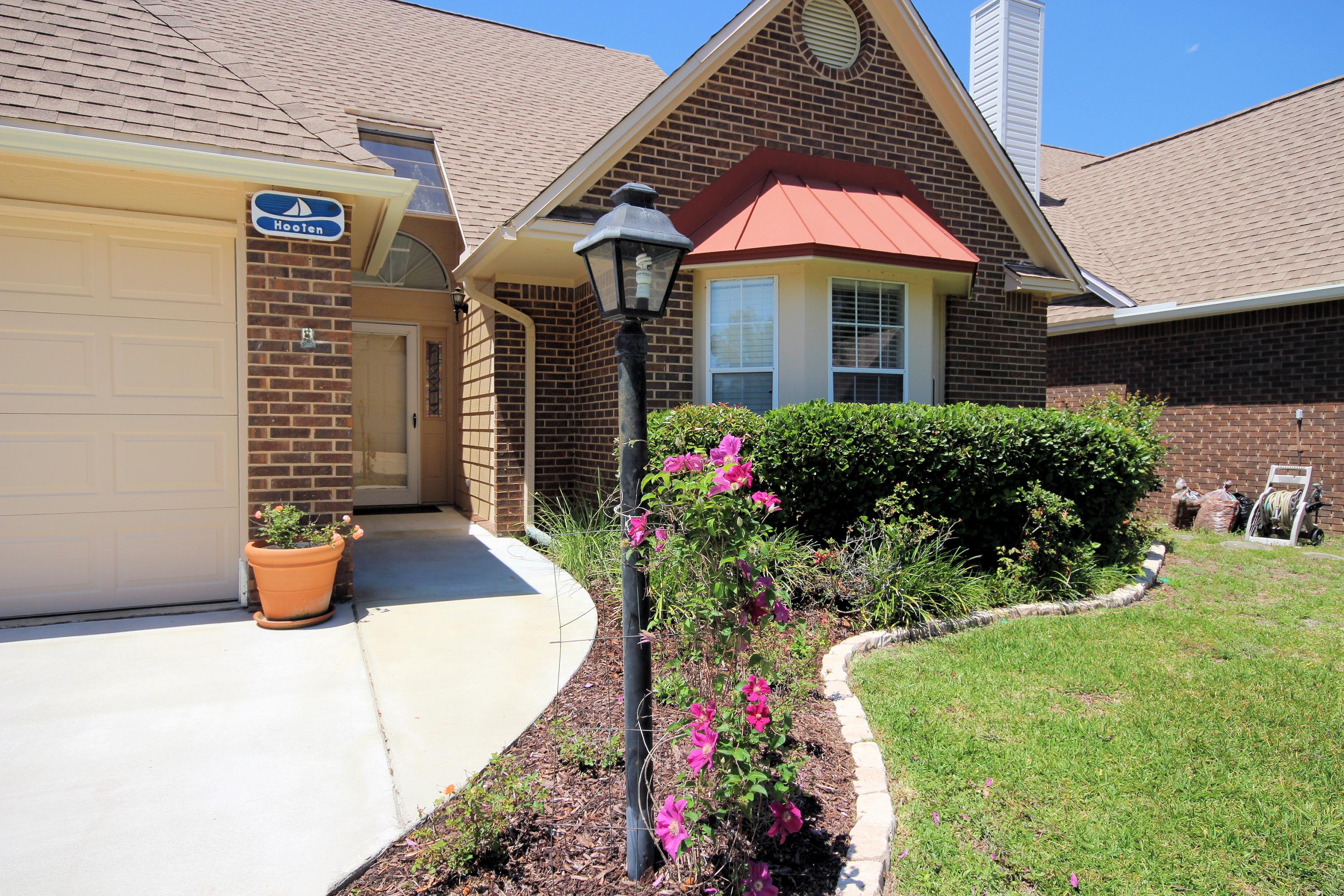 FAIRWAY LAKES PH 1 - Residential