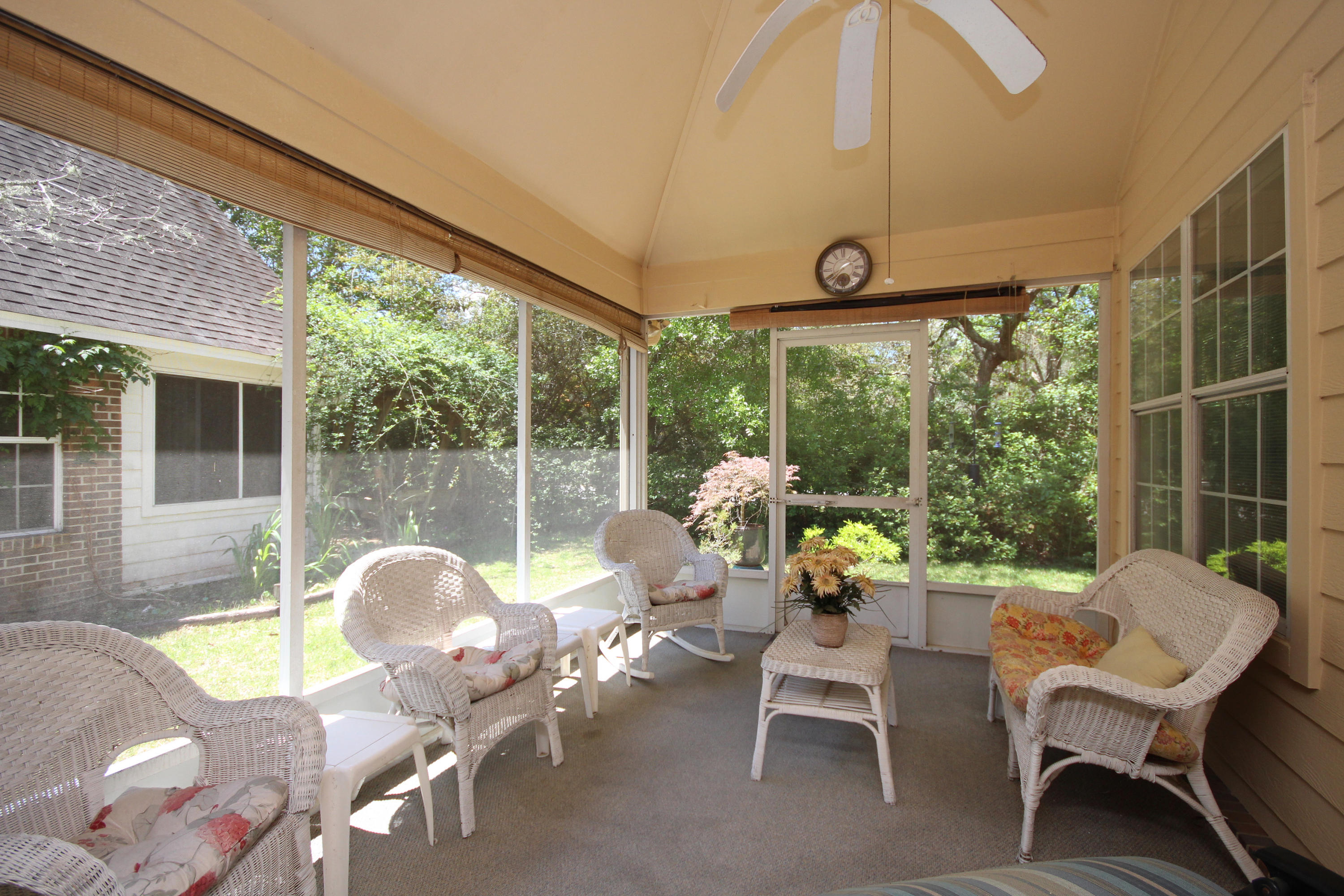 FAIRWAY LAKES PH 1 - Residential