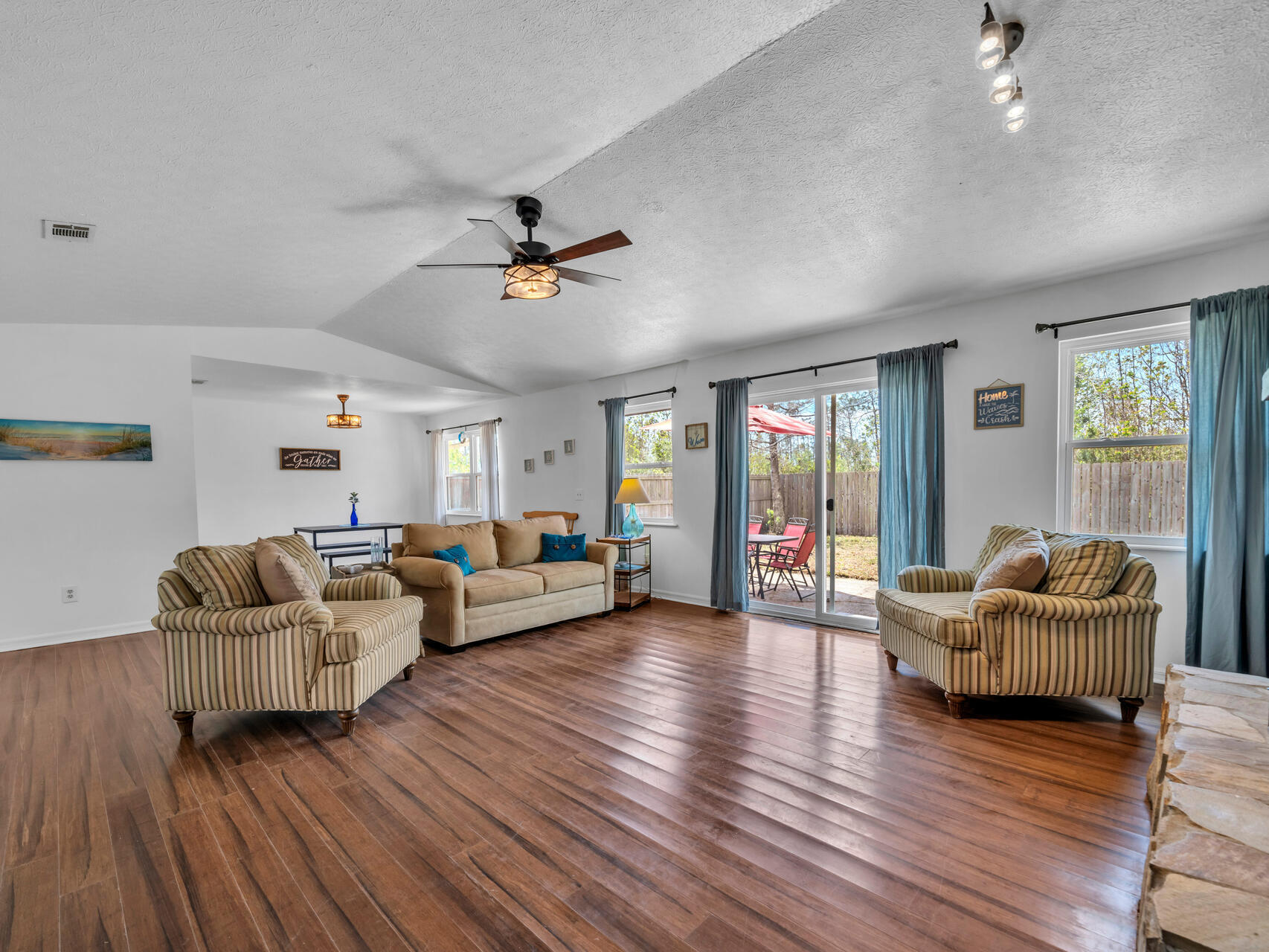 SANDY CREEK RANCH & COUNTRY CLUB PH 1 - Residential