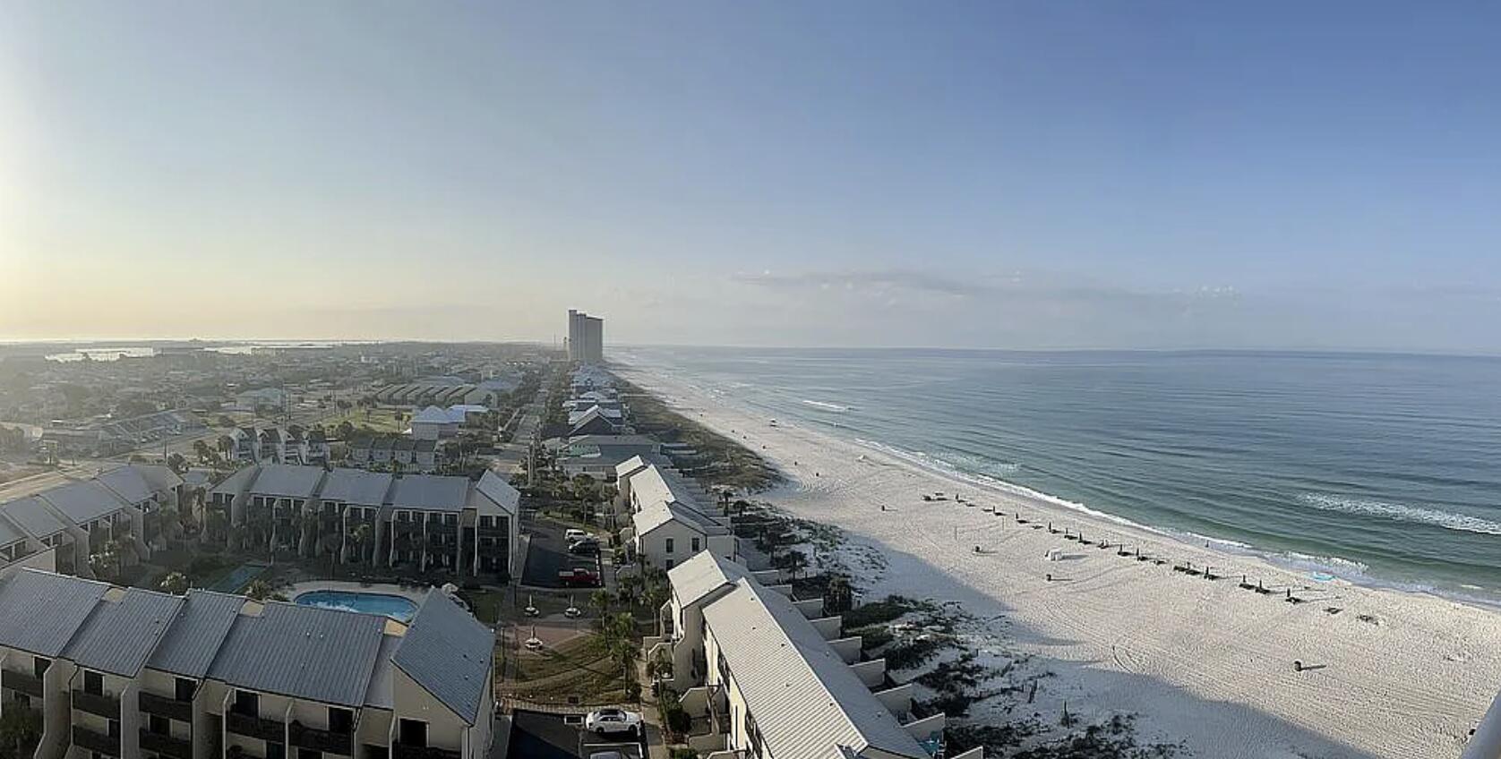 REGENCY TOWERS - Residential