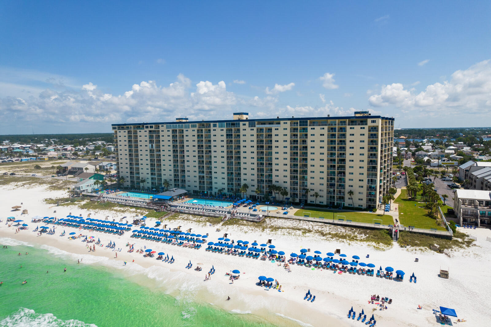 REGENCY TOWERS - Residential