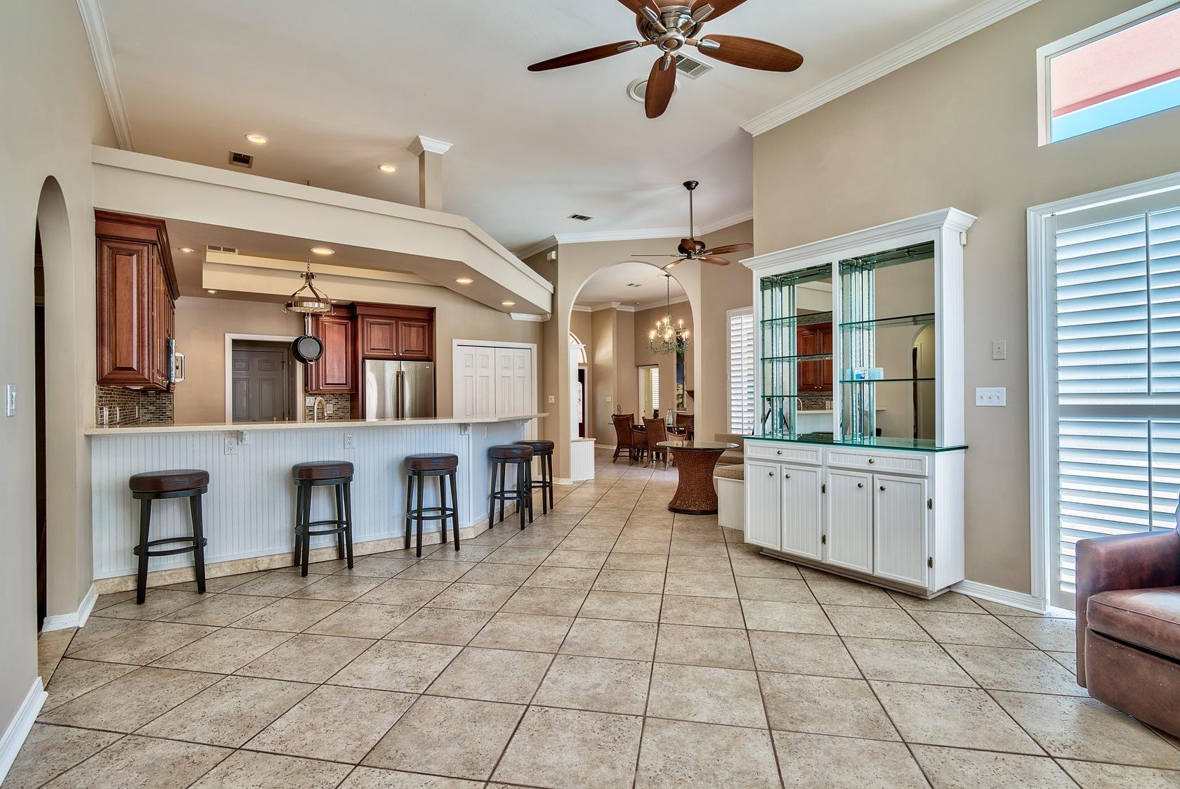 BAYWINDS GOLF ESTATES PH 3 - Residential