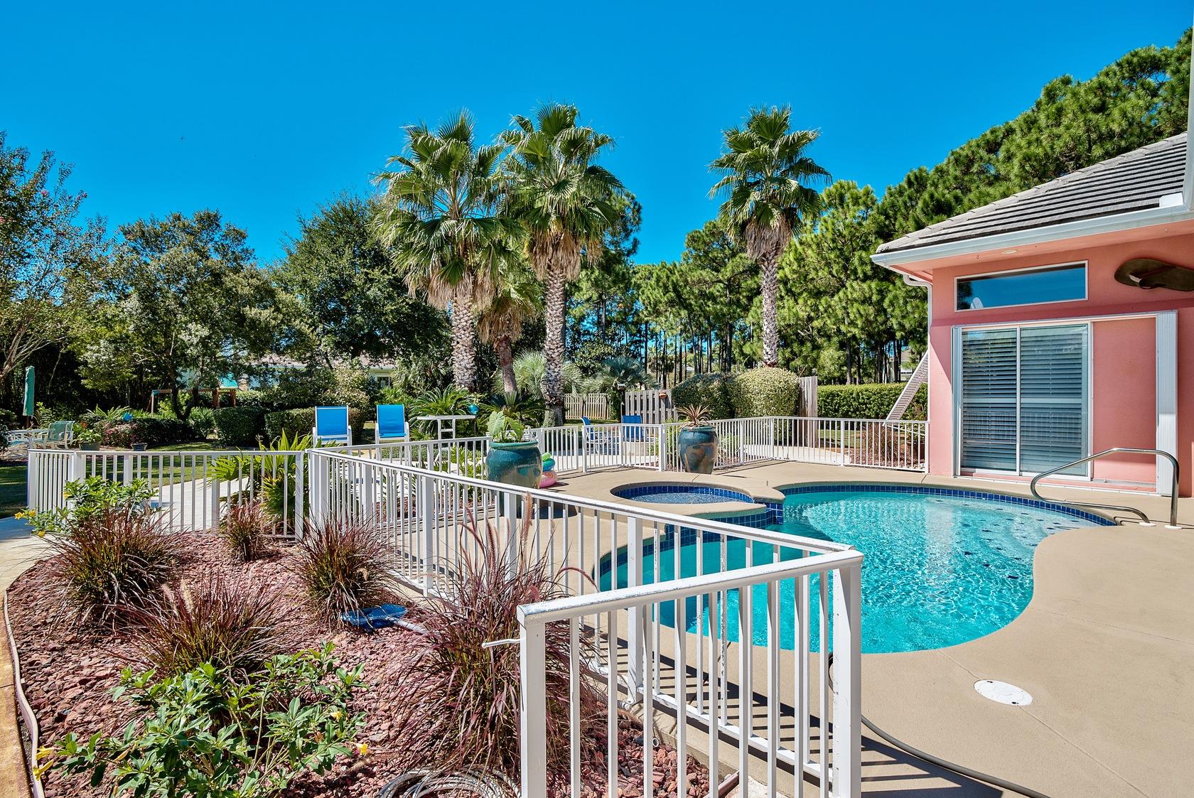 BAYWINDS GOLF ESTATES PH 3 - Residential