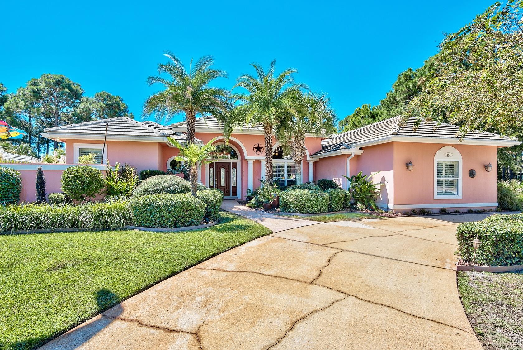 BAYWINDS GOLF ESTATES PH 3 - Residential