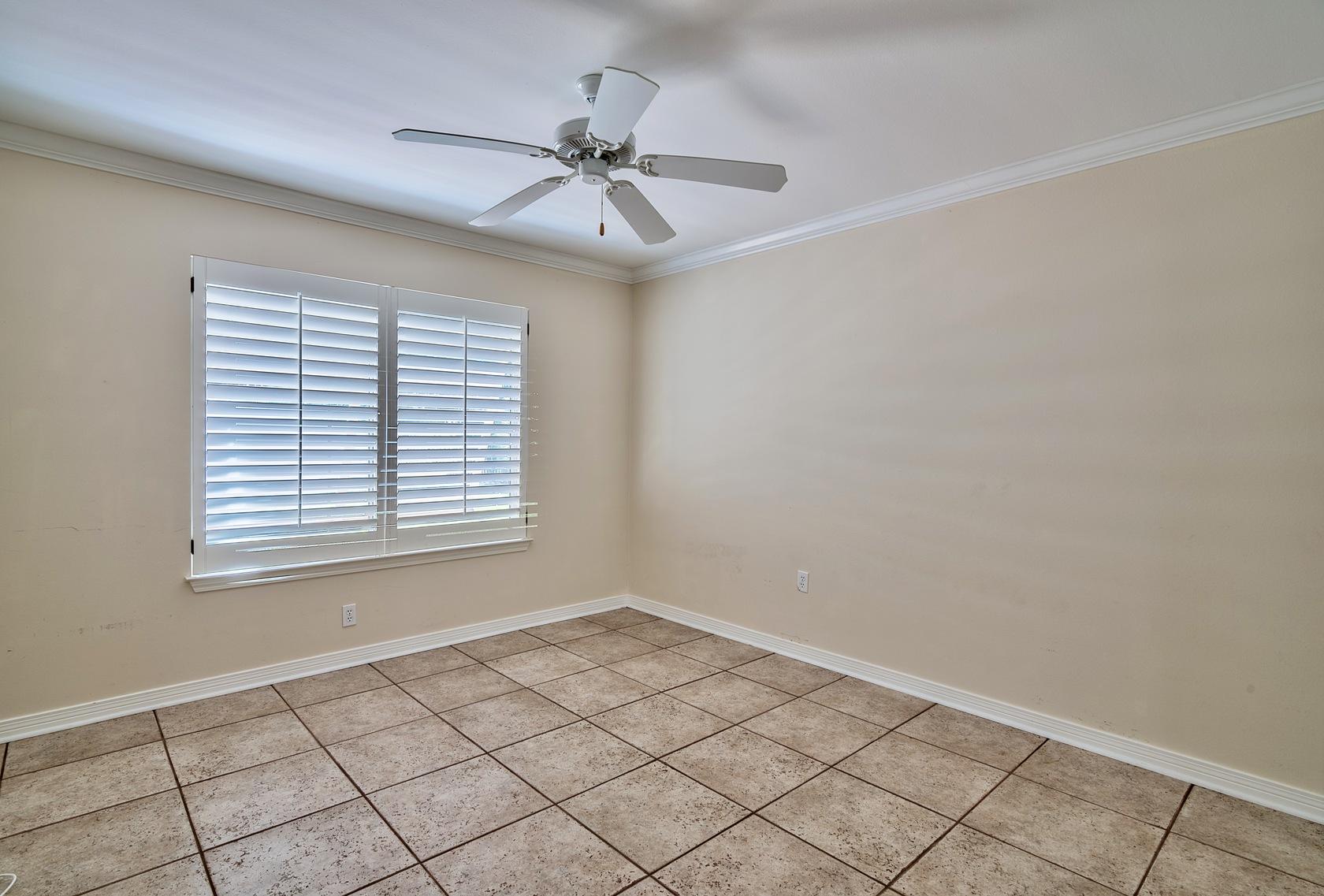 BAYWINDS GOLF ESTATES PH 3 - Residential