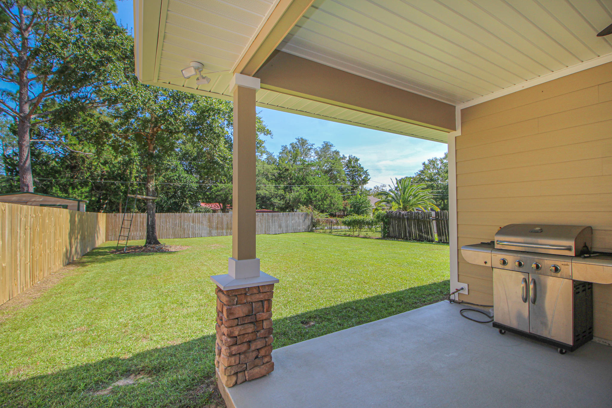 PONDEROSA - Residential