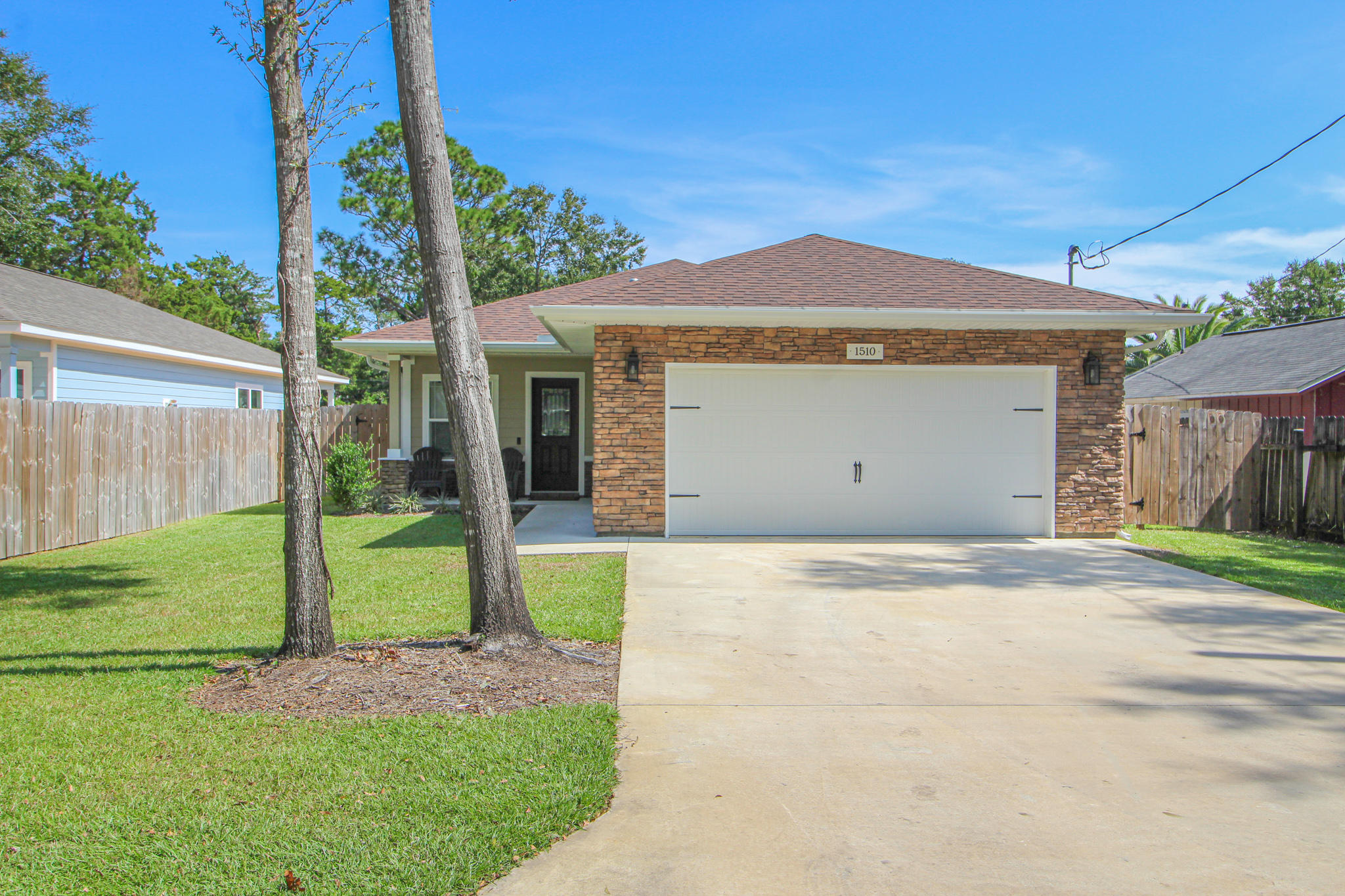 PONDEROSA - Residential