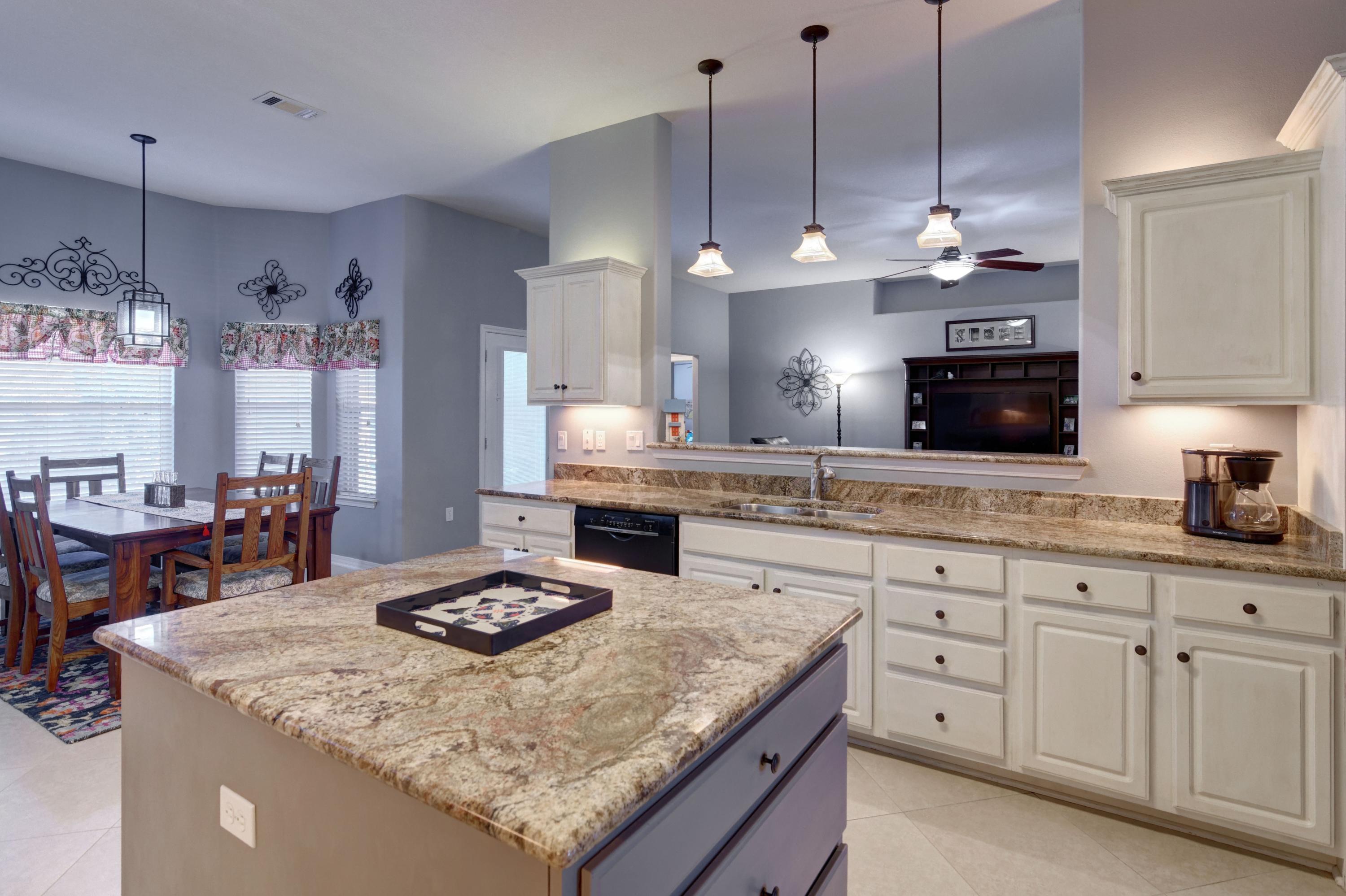 THE MEADOWS - Residential