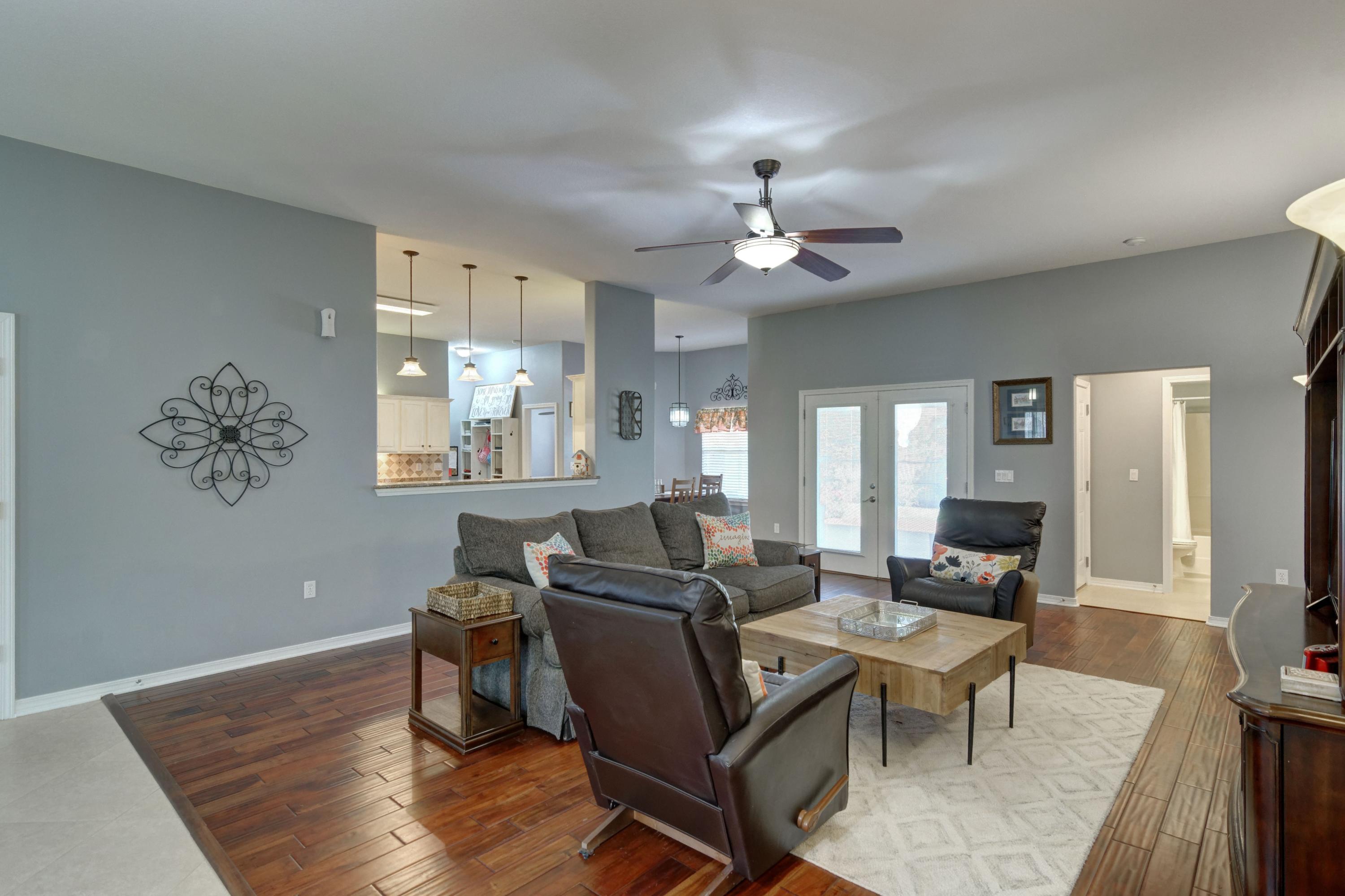 THE MEADOWS - Residential