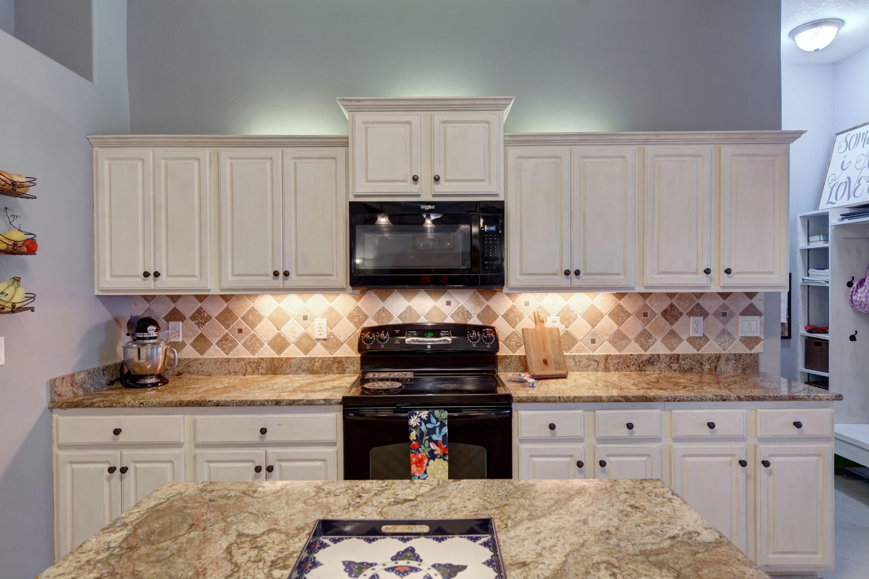 THE MEADOWS - Residential