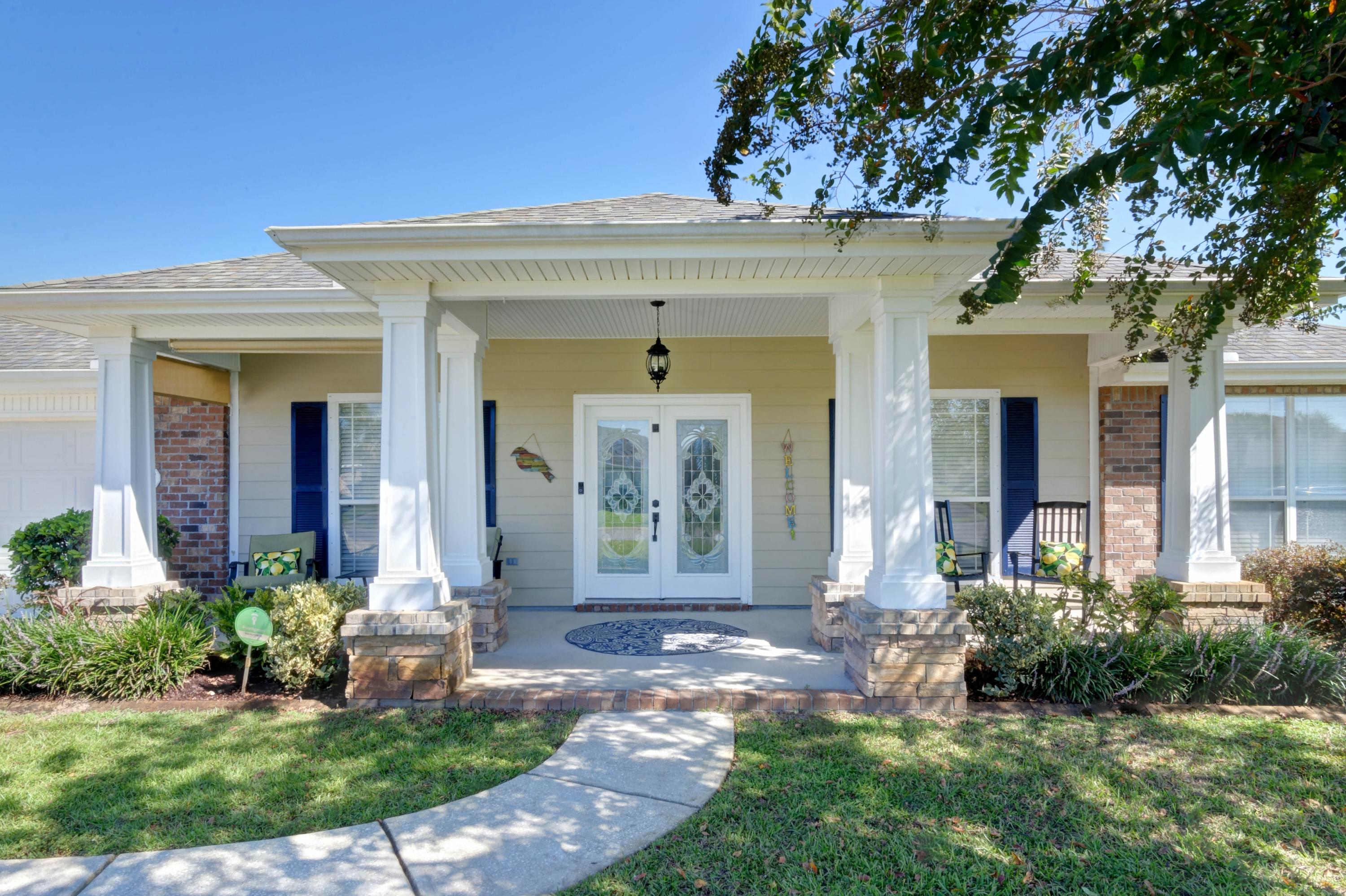 THE MEADOWS - Residential