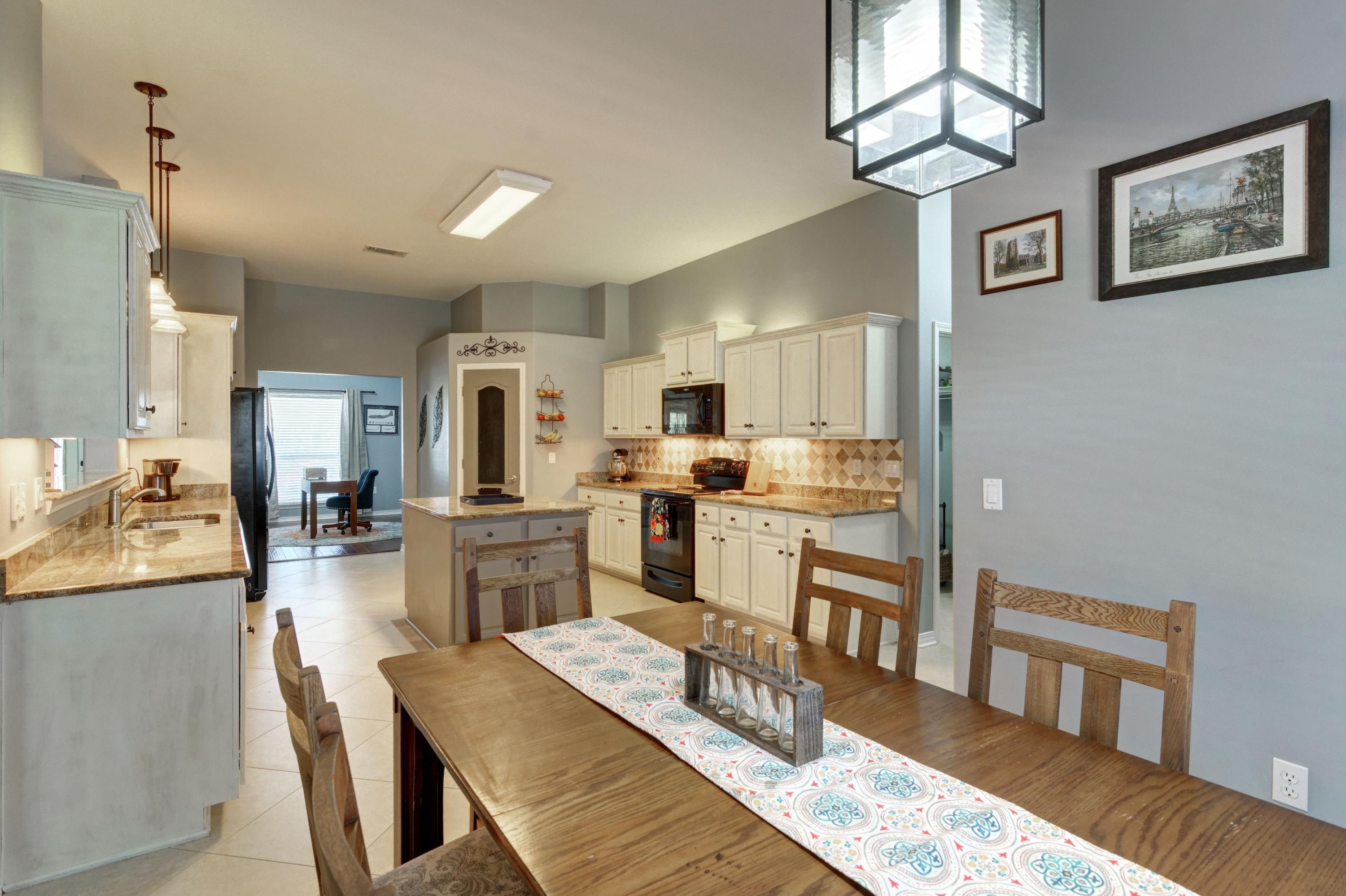 THE MEADOWS - Residential