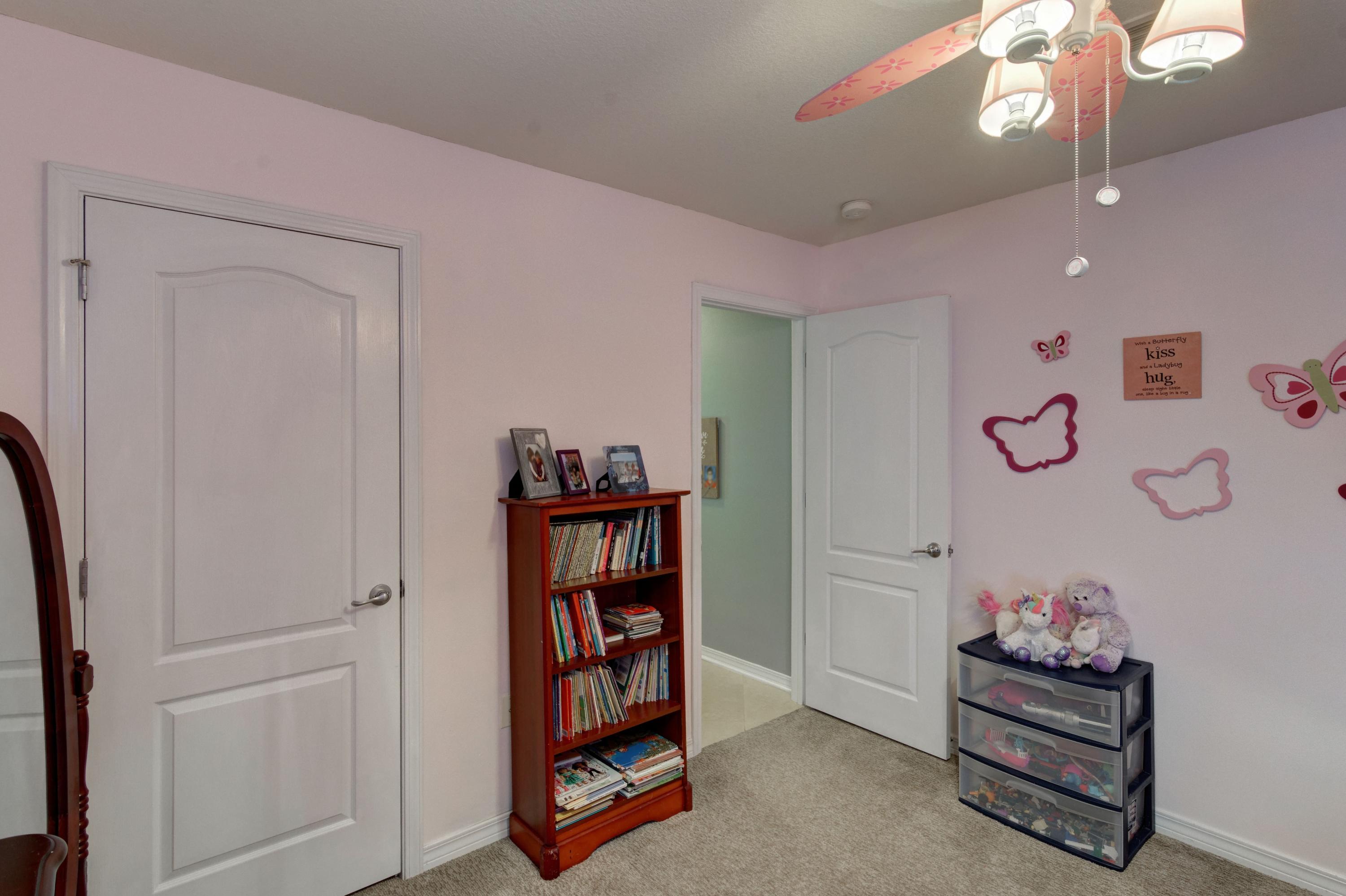 THE MEADOWS - Residential