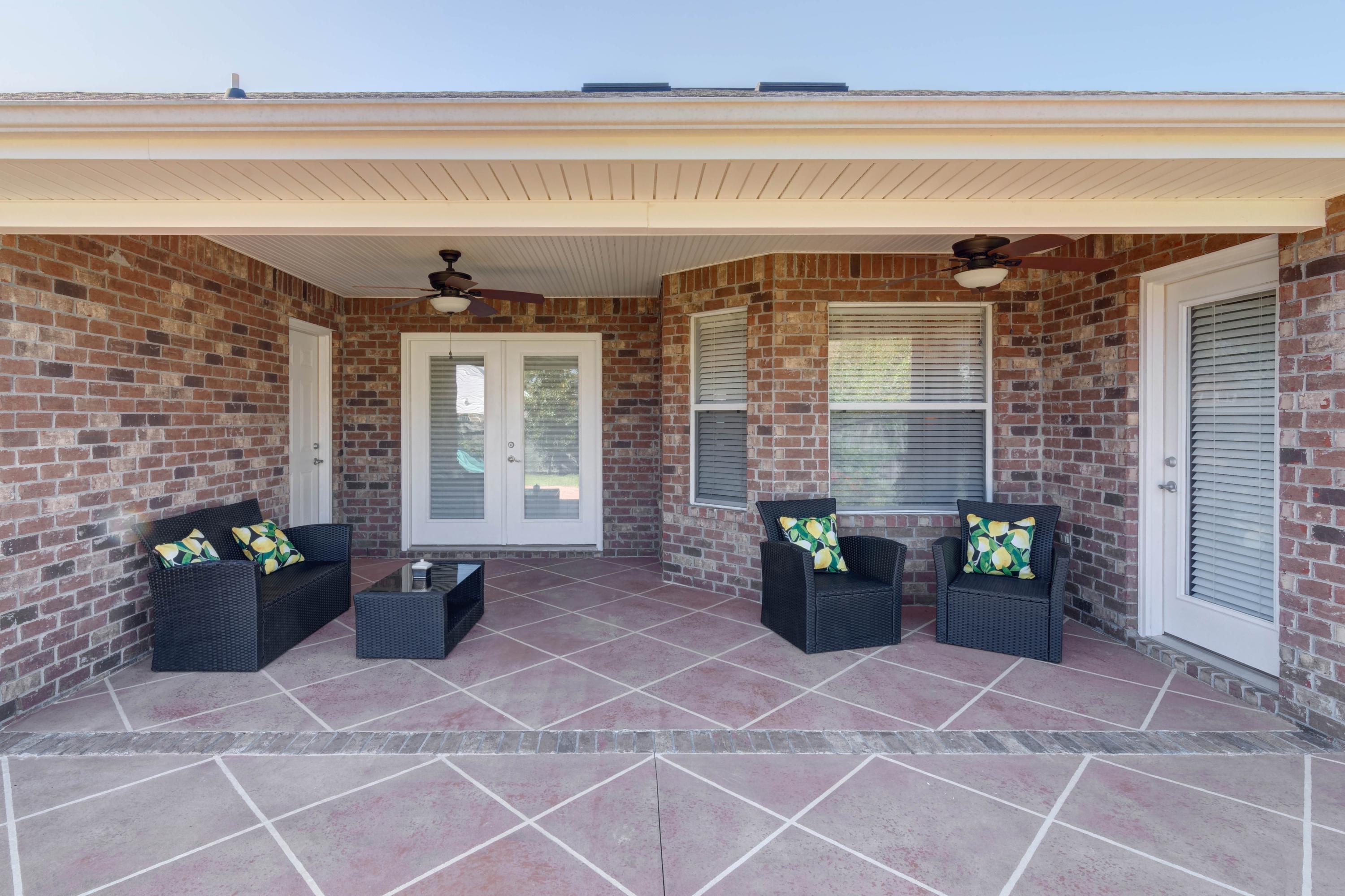 THE MEADOWS - Residential