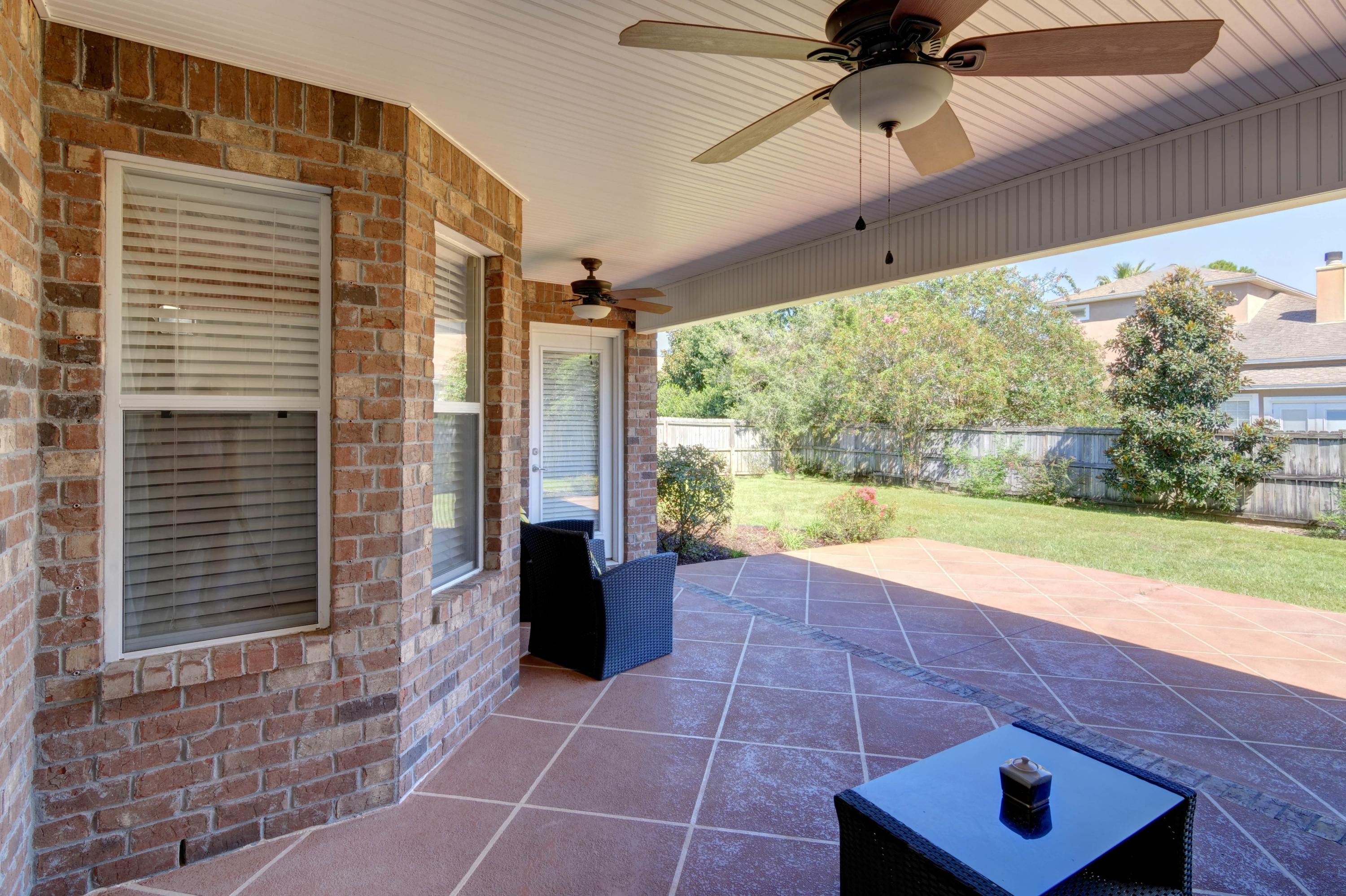 THE MEADOWS - Residential