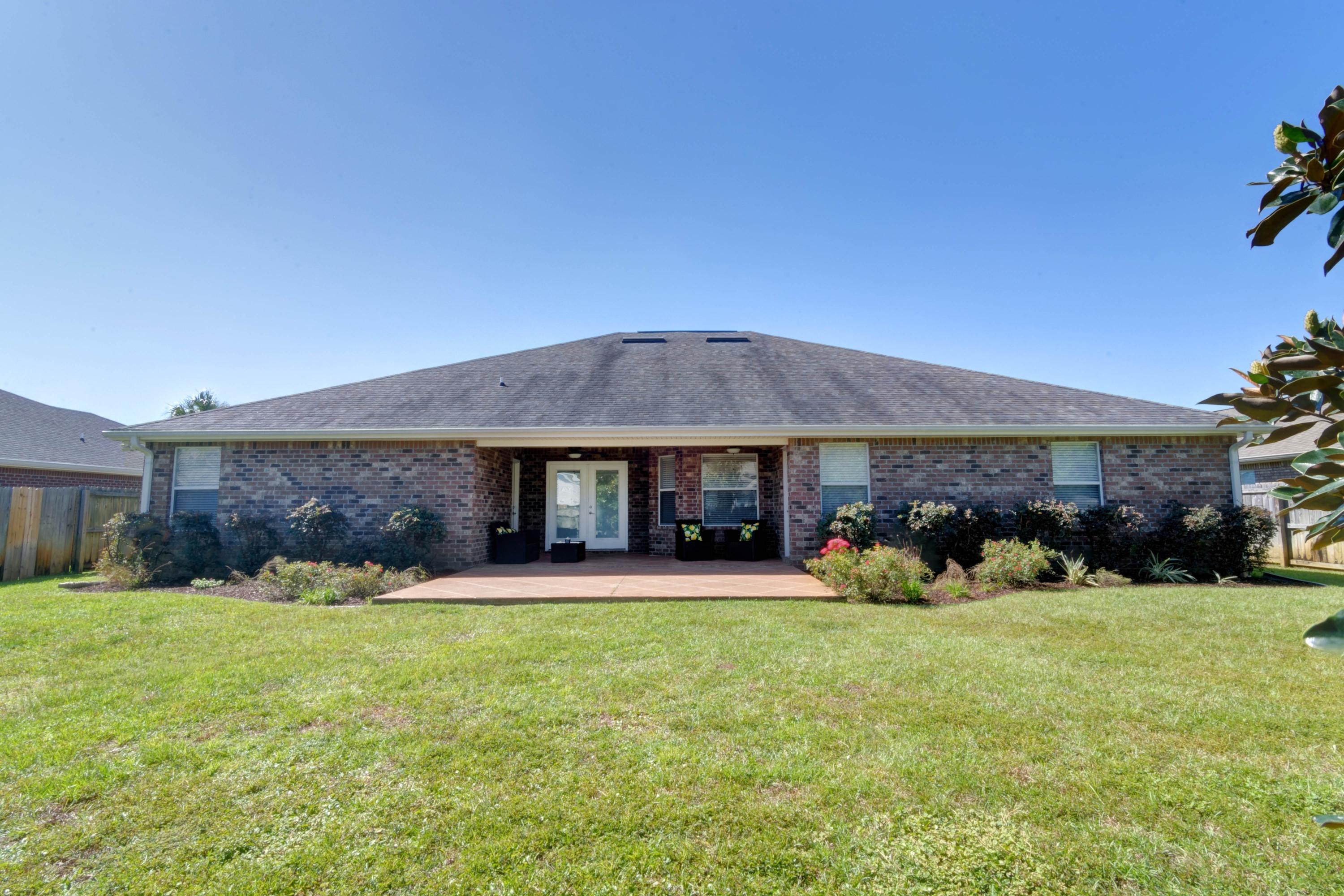 THE MEADOWS - Residential