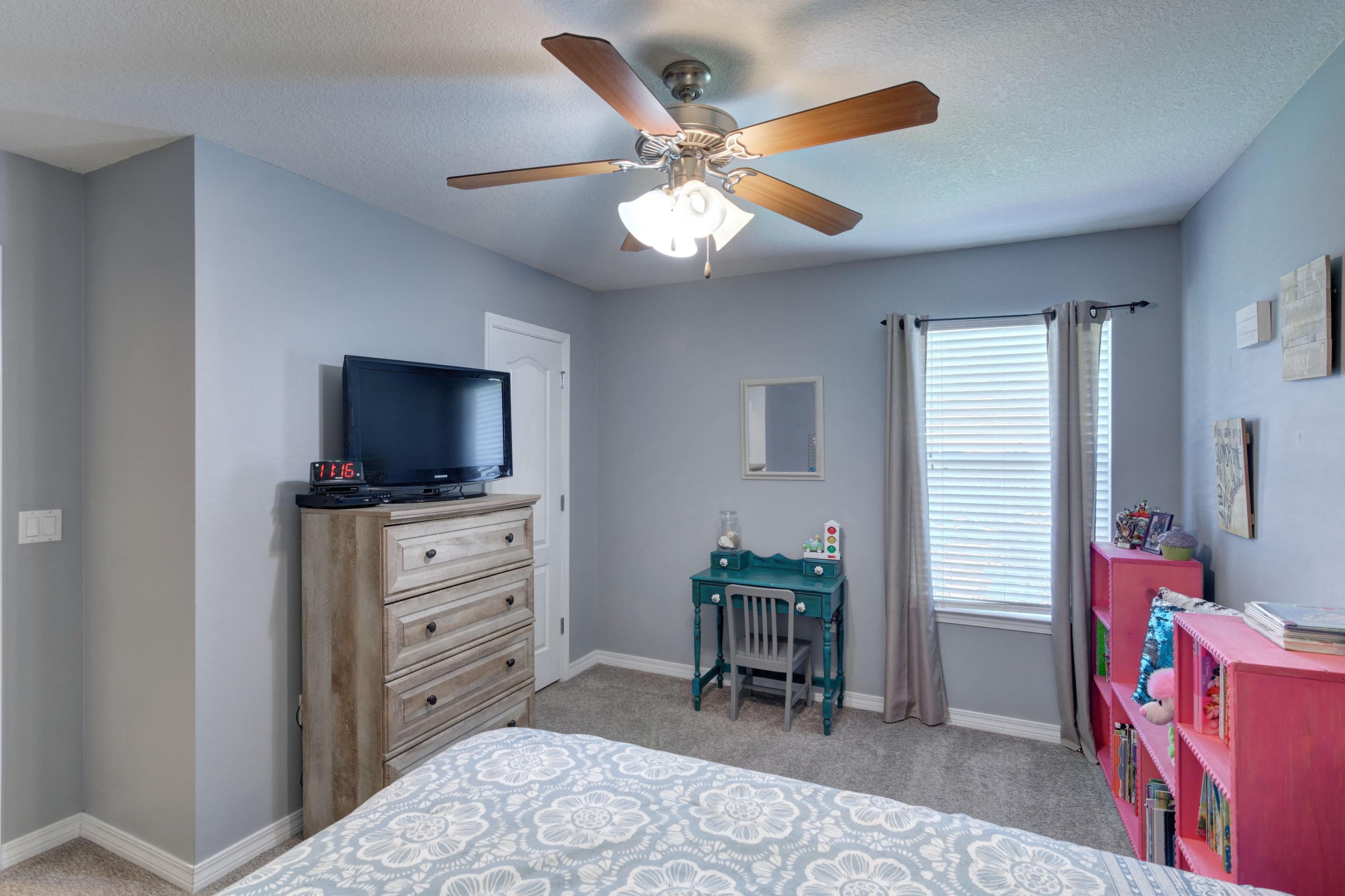 THE MEADOWS - Residential