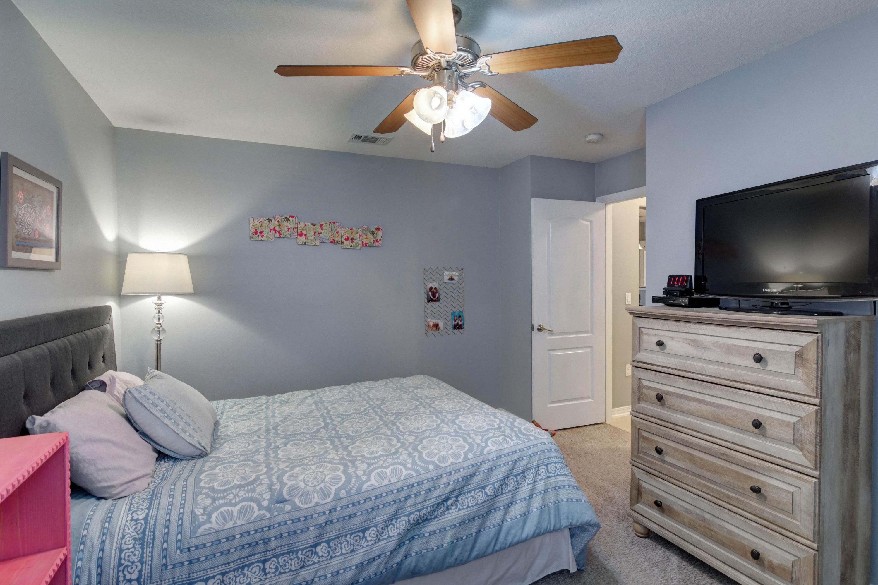 THE MEADOWS - Residential