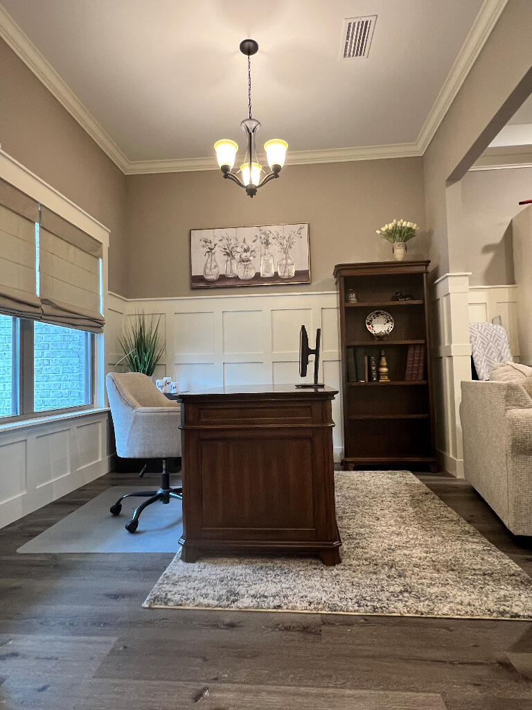 LAKESIDE EAST - Residential