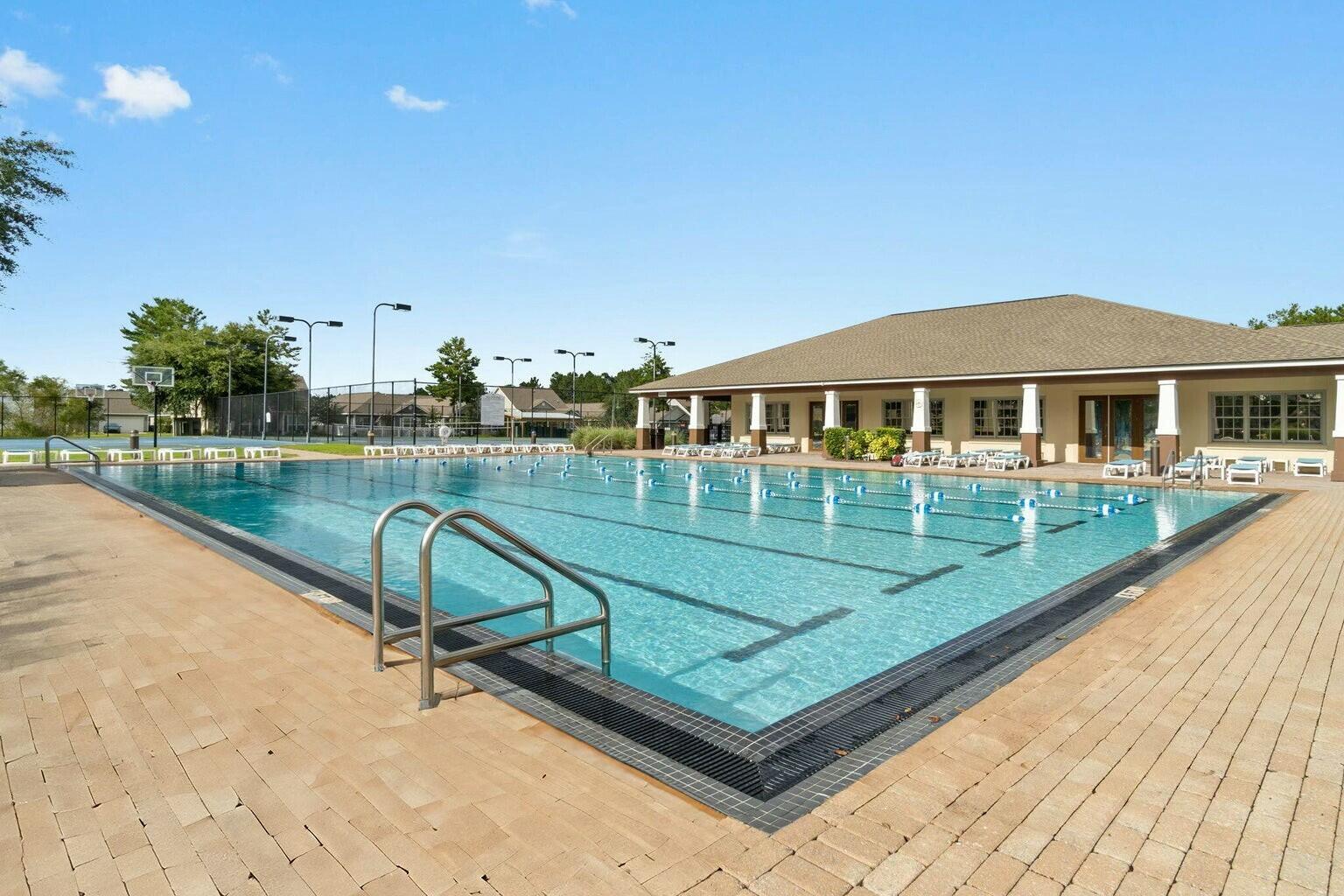 HAMMOCK BAY - Residential