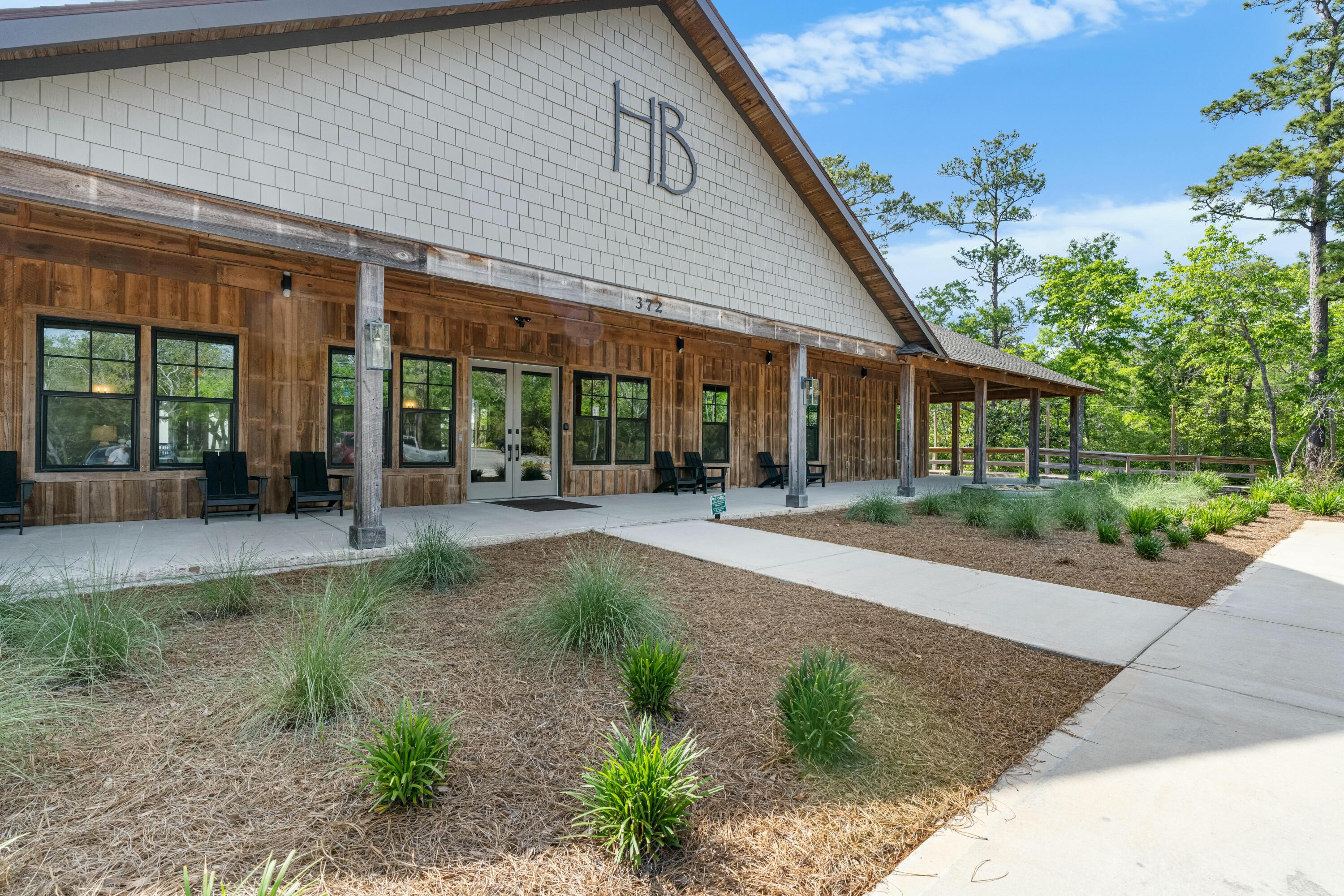 HAMMOCK BAY - Residential
