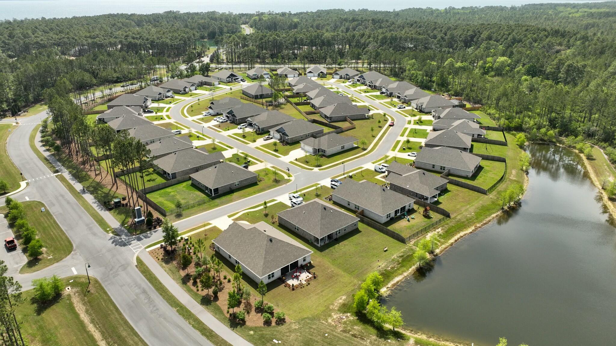 HAMMOCK BAY - Residential