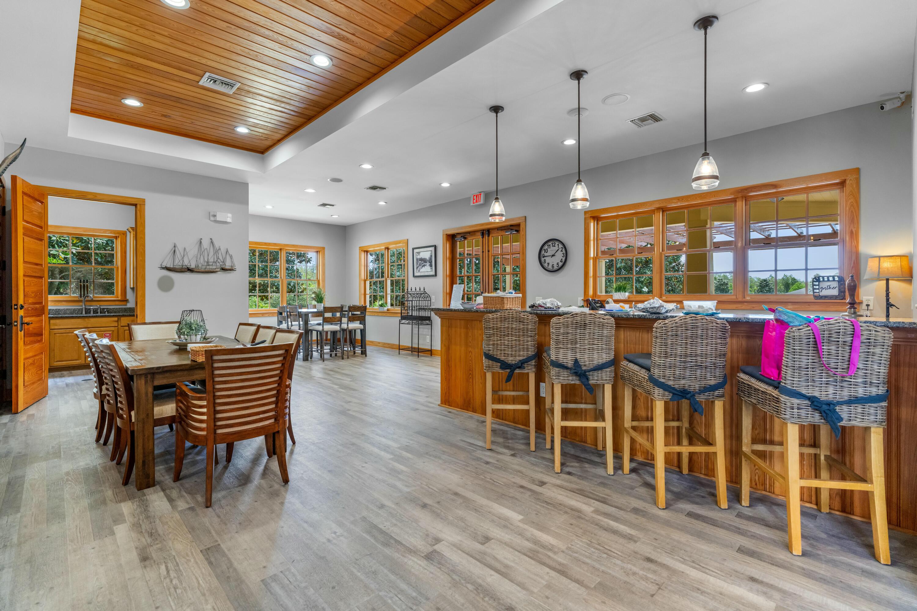 HAMMOCK BAY - Residential