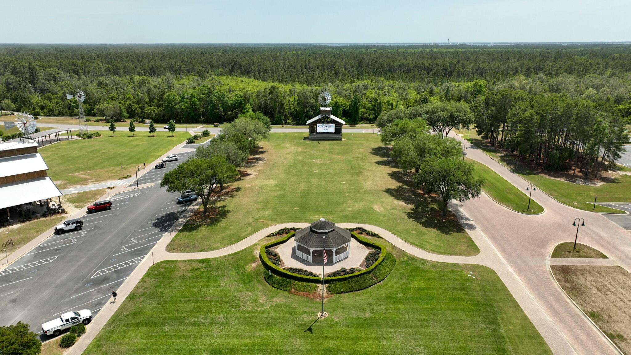 HAMMOCK BAY - Residential