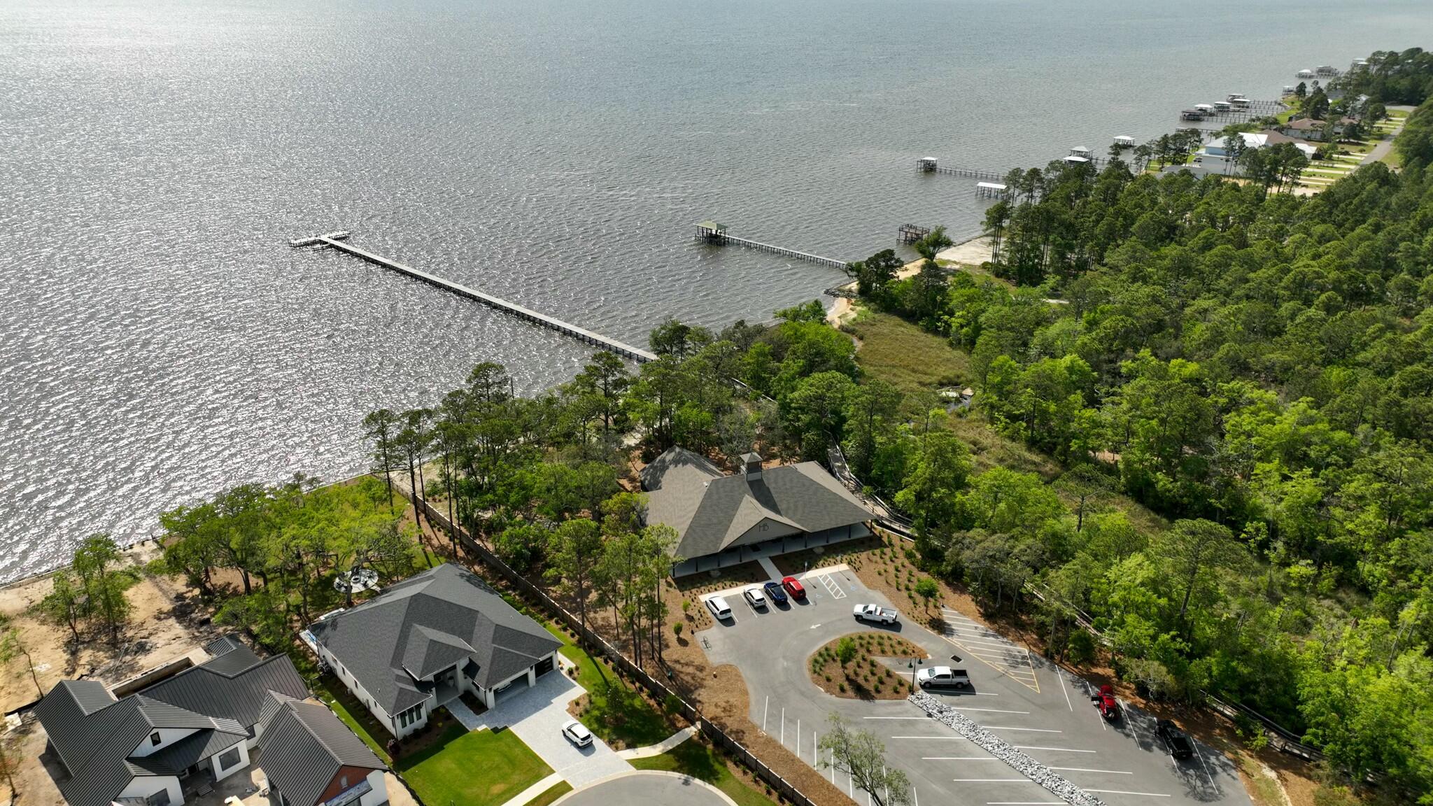 HAMMOCK BAY - Residential