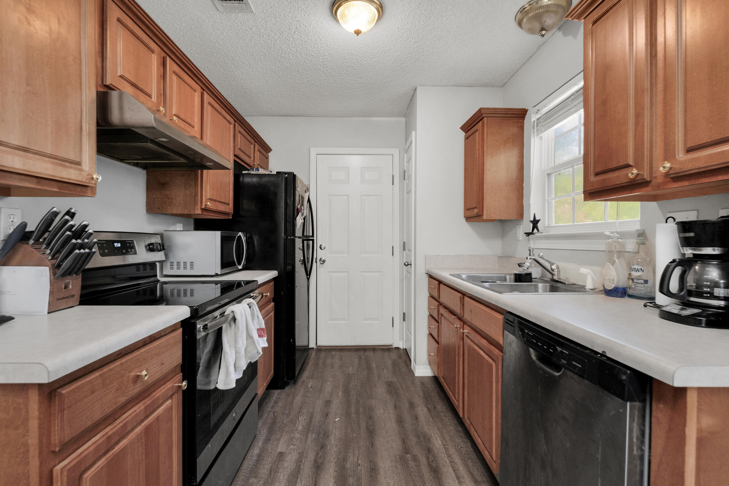 SULLIVANS ADDN TO CRESTVIEW - Residential