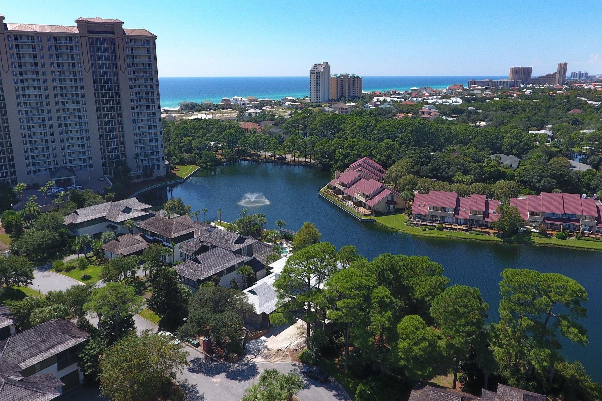 ISLAND ESTATES - Residential