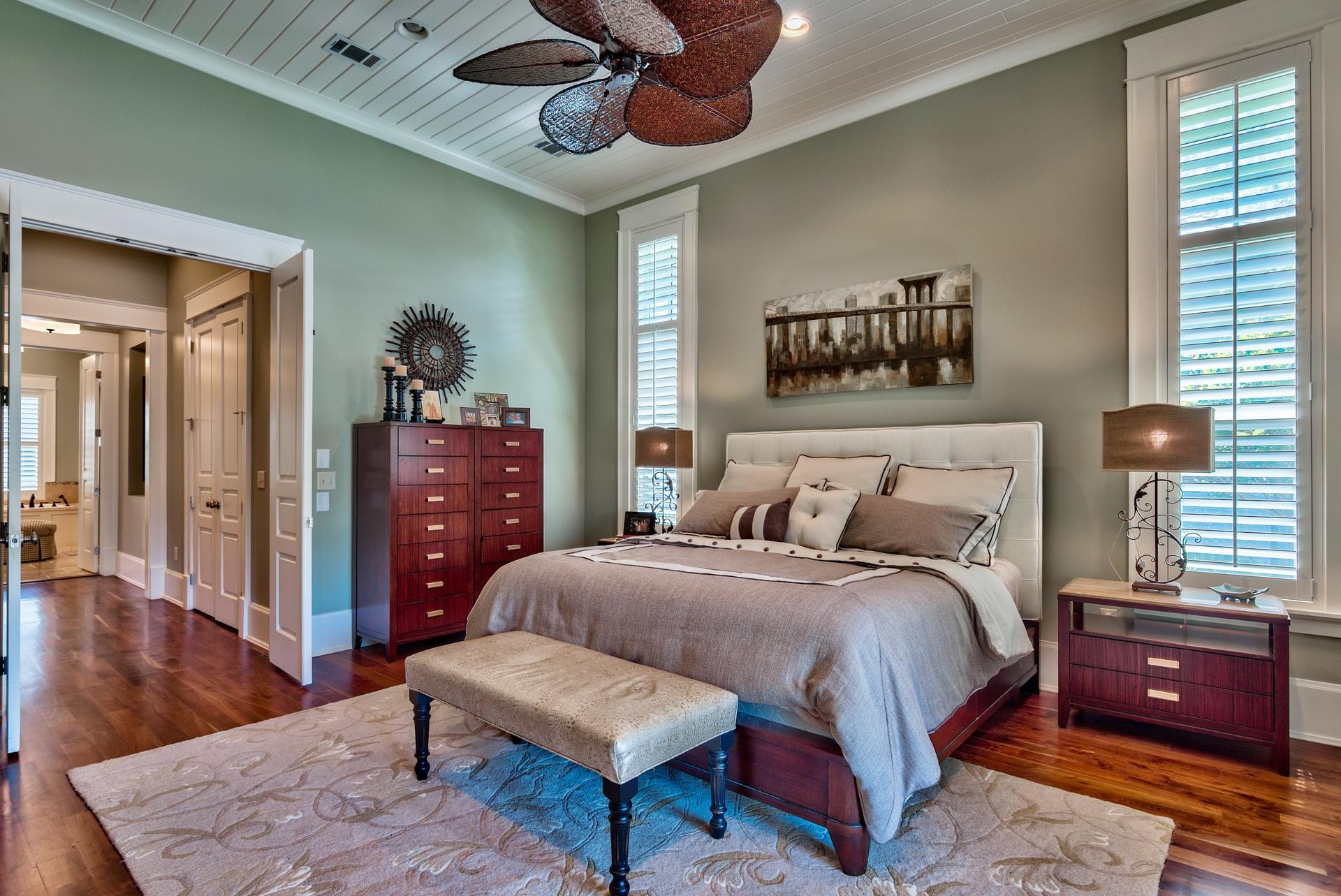ISLAND ESTATES - Residential