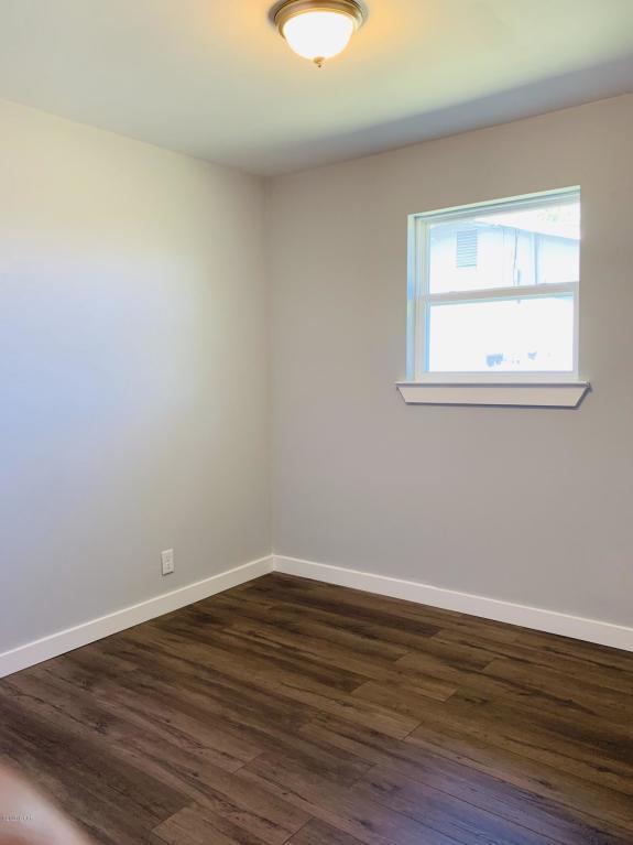 BAYVIEW HEIGHTS - Residential