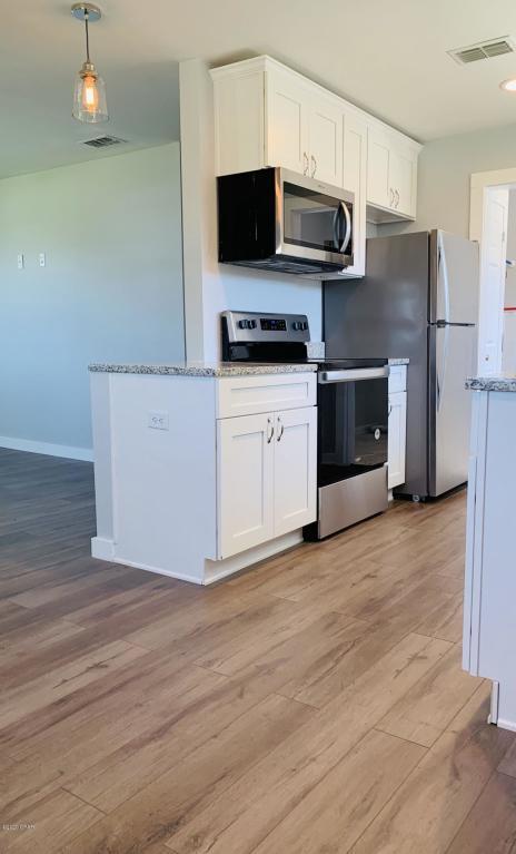 BAYVIEW HEIGHTS - Residential