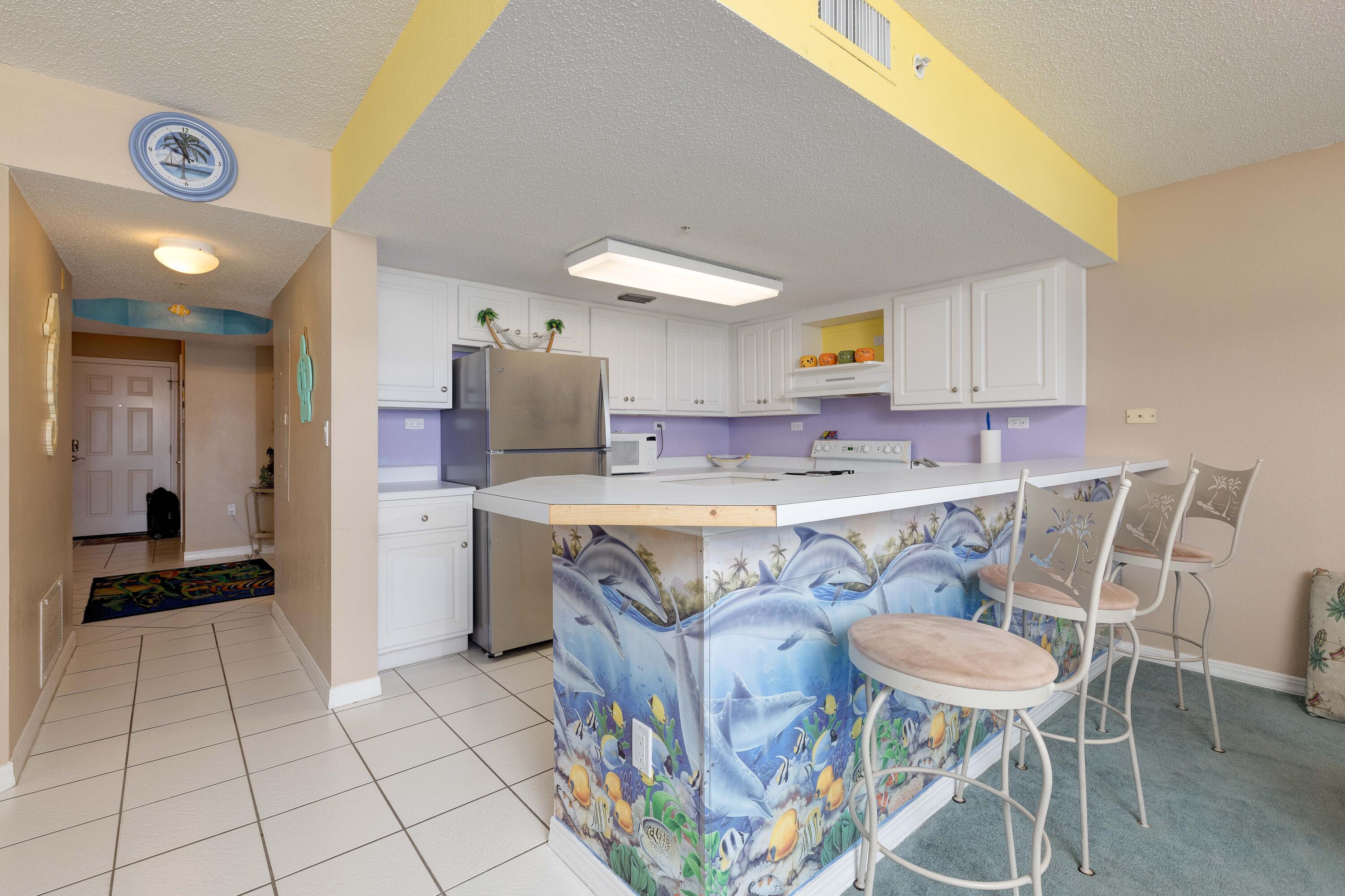 ISLANDER BEACH RESORT & CONDO - Residential