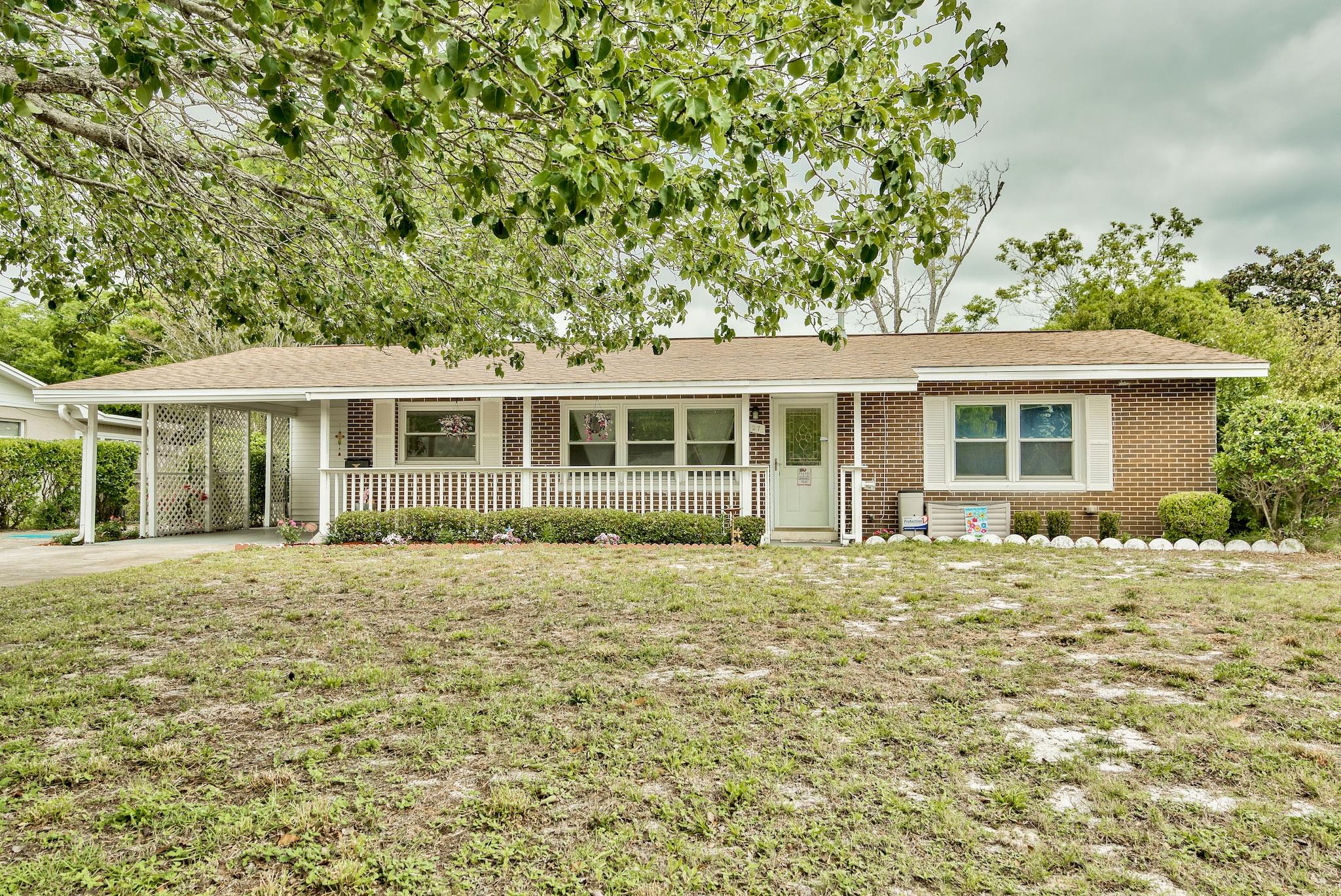 MARY ESTHER HEIGHTS - Residential