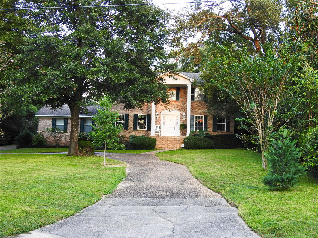 12th Avenue and Ellison Drive - Residential