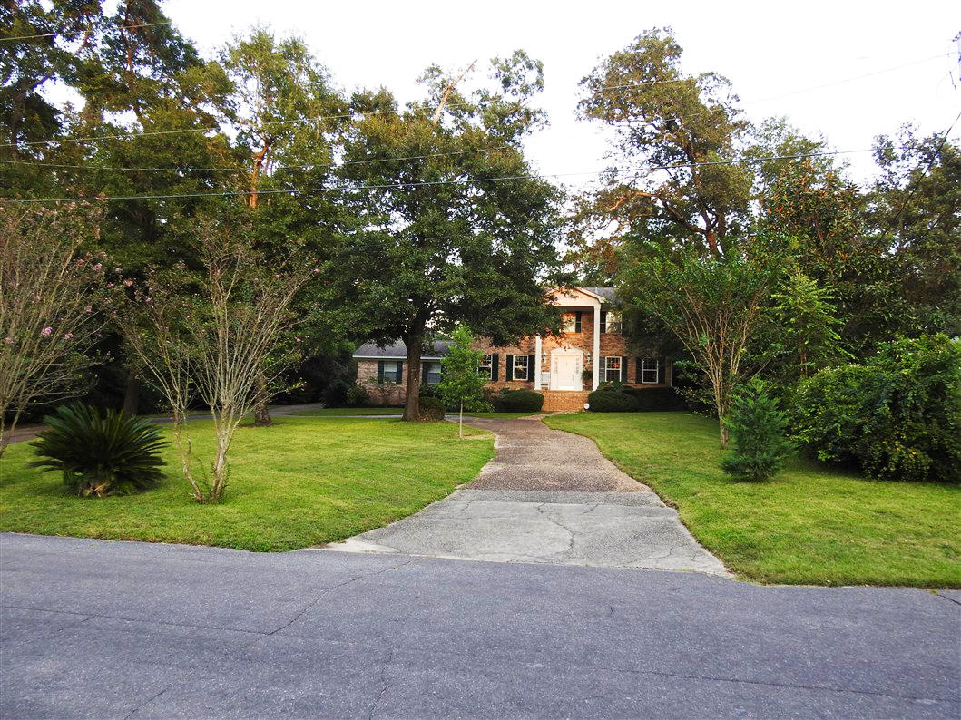 12th Avenue and Ellison Drive - Residential