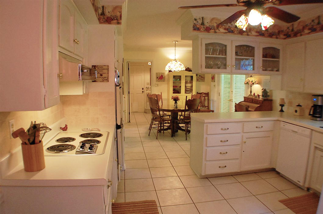 12th Avenue and Ellison Drive - Residential