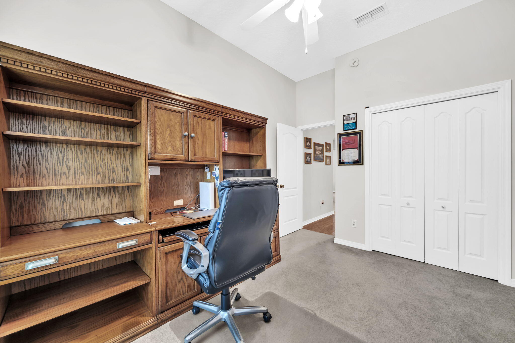 BRIDGEPORT COLONY - Residential