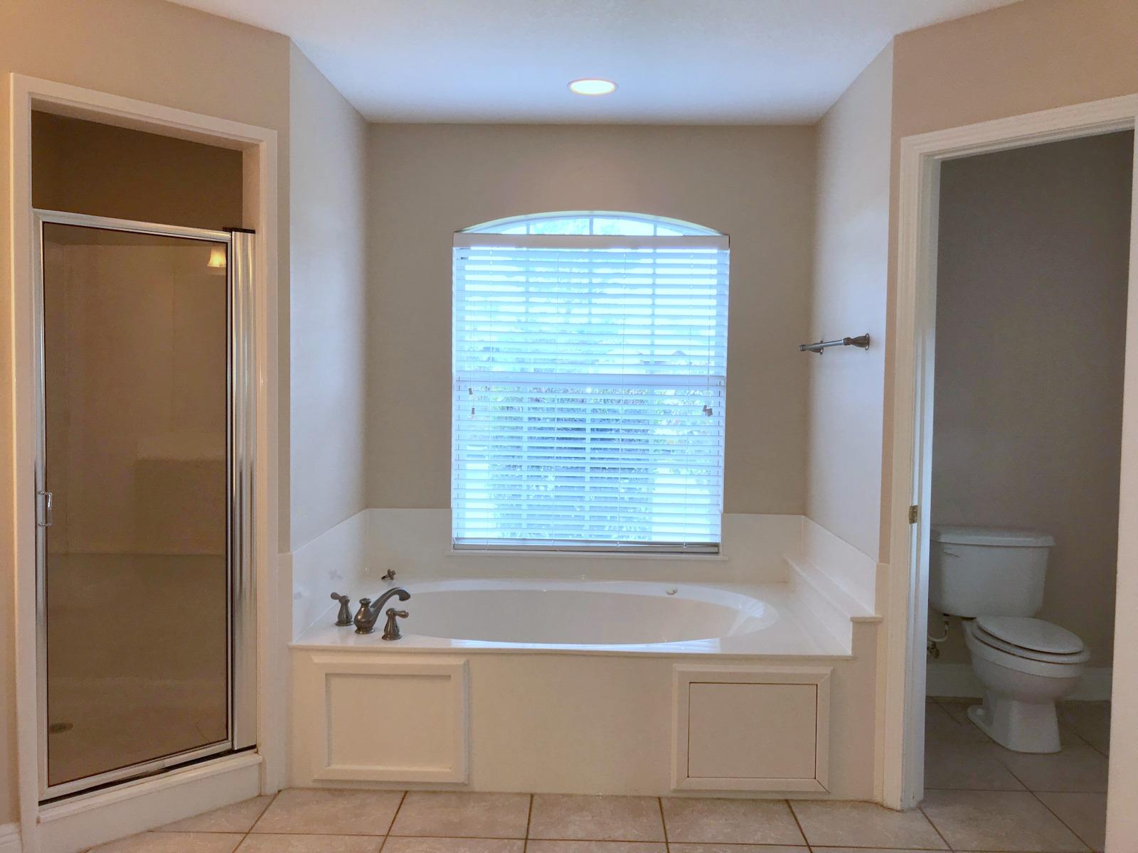 HARVELLS CROSSING - Residential