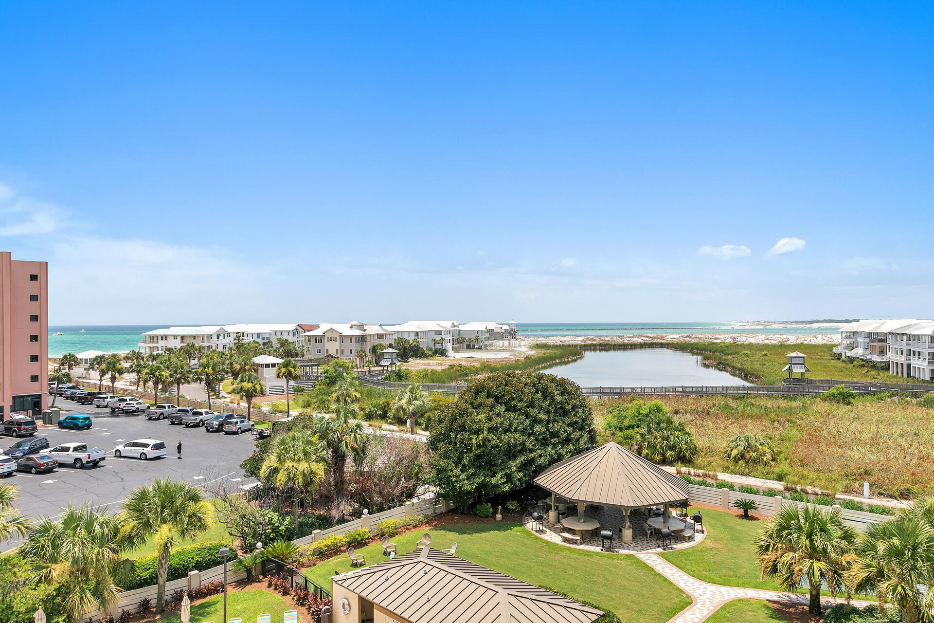 ISLANDER CONDO PH 2 - Residential