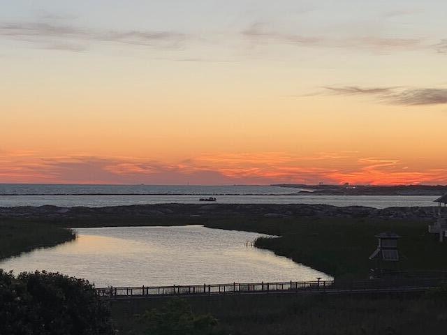 ISLANDER CONDO PH 2 - Residential